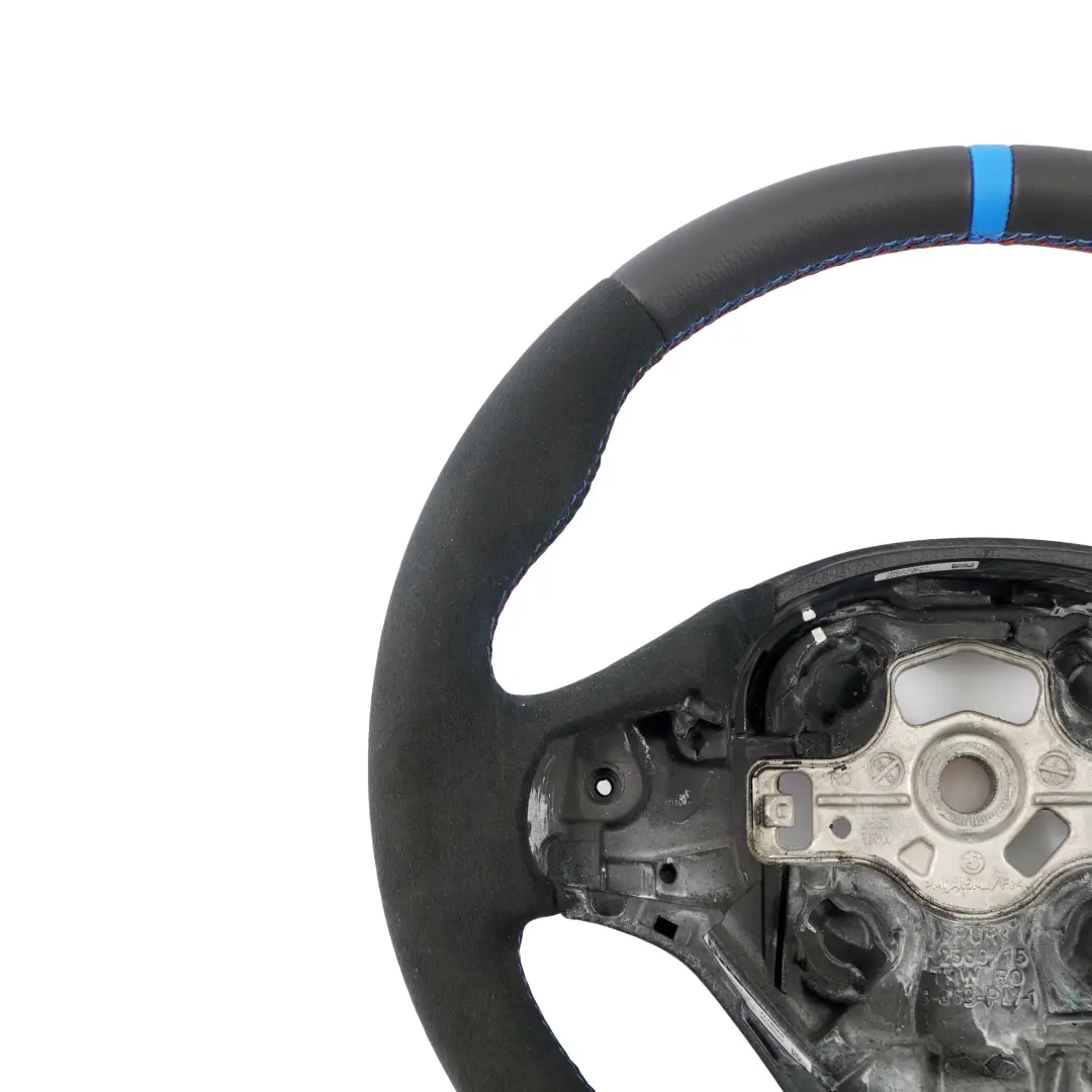 NEU Schwarz Leder / Alcantara Sport Lenkrad für BMW F20 F21 F22 F30 F31 F32 F33 mit Teilenummer 6863342 BMW F20 F21 F22 F30 F31 F32 F33 NEU Schwarz Leder / Alcantara Sport Lenkrad - SKU 6863342-1 - Teilenummer 6863342