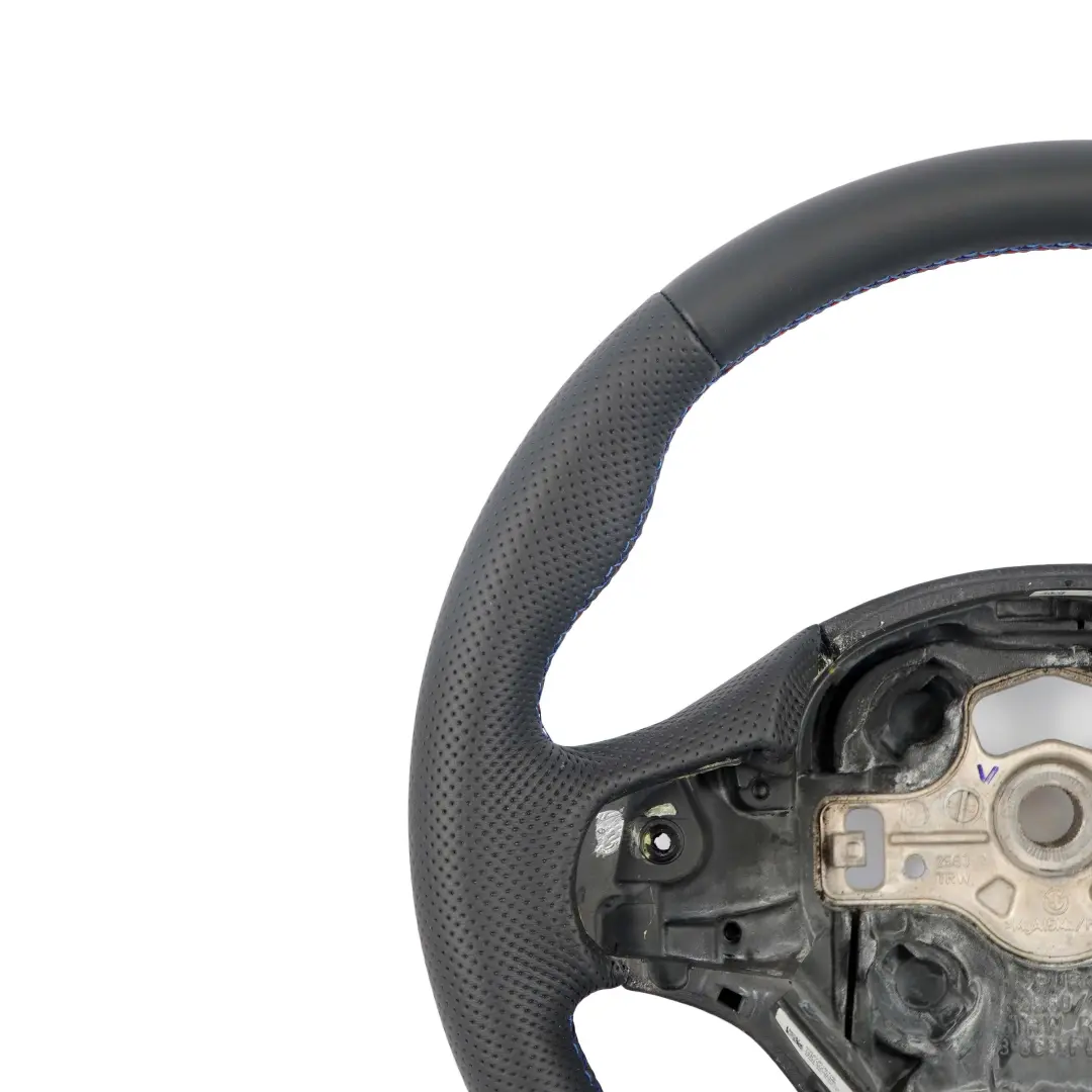 Volant avec NEUF Noir Cuir pour BMW F20 F21 F30 F31 F32 F36 Sport à propos du numéro de pièce 6863346 BMW F20 F21 F30 F31 F32 F36 Sport Volant avec NEUF Noir Cuir - SKU 6863346-1 - Numéro de pièce 6863346