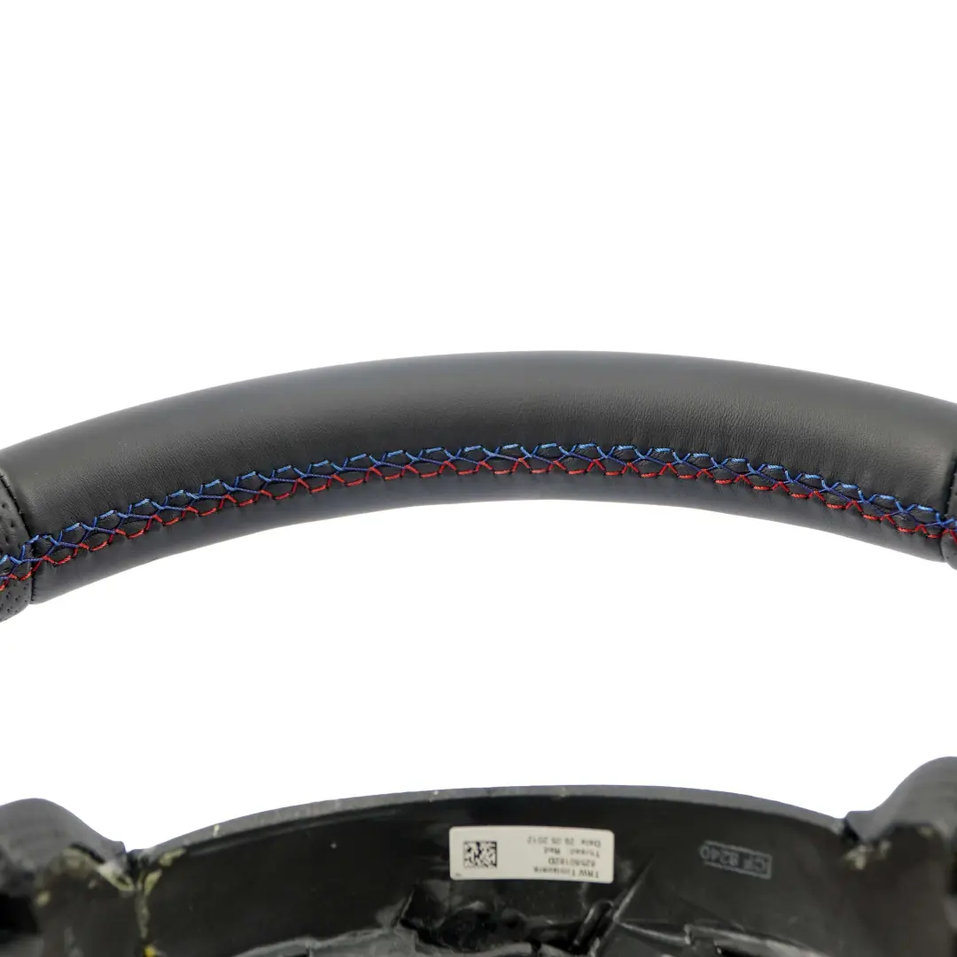 NUEVO Volante deportivo De cuero negro M-tricolored para BMW F20 F21 F30 F31 F32 F36 con número de pieza 6863346 BMW F20 F21 F30 F31 F32 F36 NUEVO Volante deportivo De cuero negro M-tricolored - SKU 6863346-1 - Número de pieza 6863346