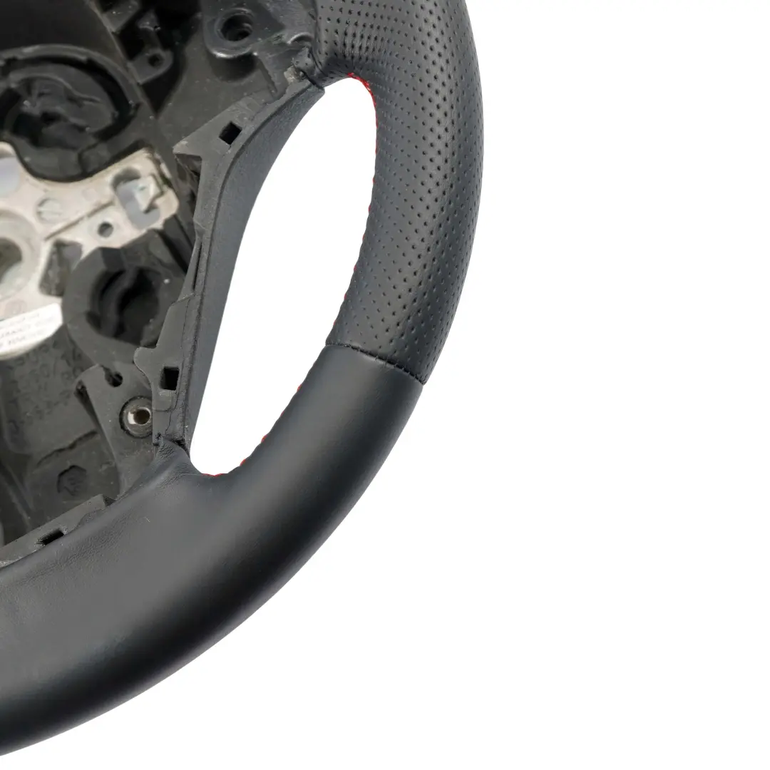 NUOVA Pelle Volante Sportivo con Fili Rossi per BMW F20 F21 F22 F23 F30 F31 F32 F33 con numero di parte 6863346 BMW F20 F21 F22 F23 F30 F31 F32 F33 NUOVA Pelle Volante Sportivo con Fili Rossi - SKU 6863346-3 - Numero di parte 6863346