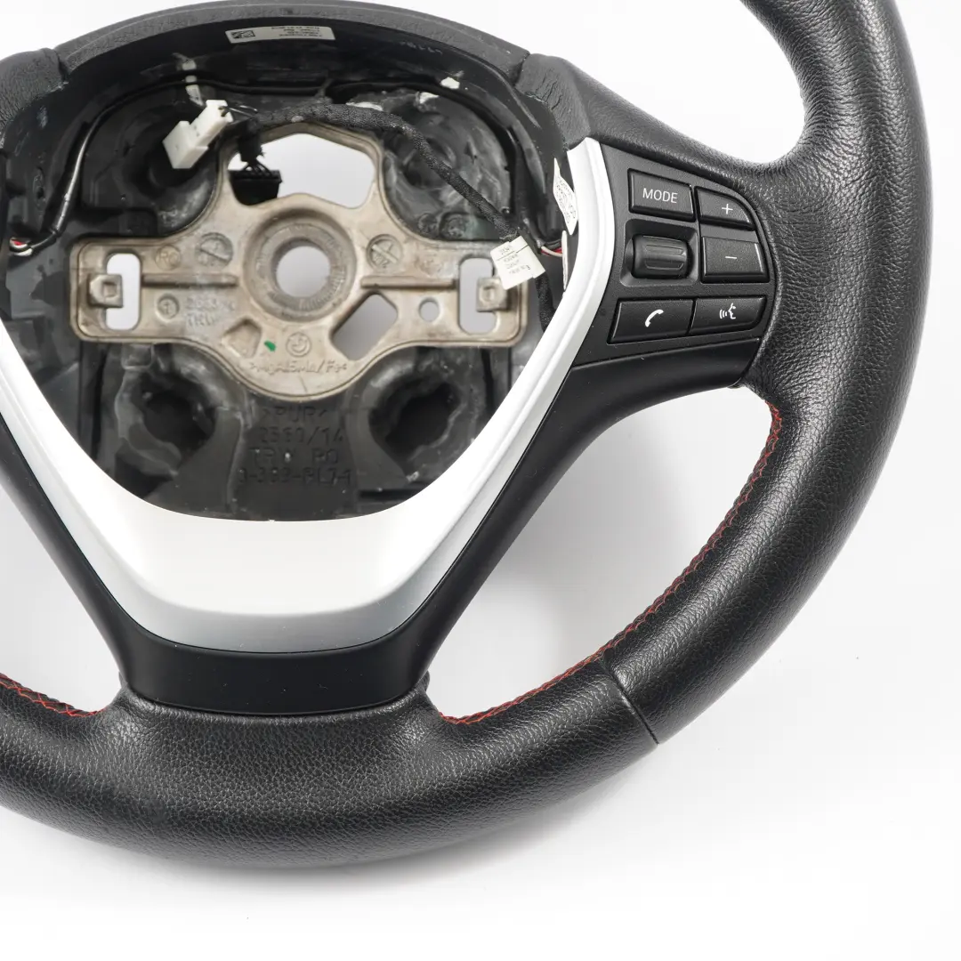 sportivo in pelle nera filo rosso multifunzione per BMW F20 F21 F30 F31 Volante con numero di parte 6863346 BMW F20 F21 F30 F31 Volante sportivo in pelle nera filo rosso multifunzione - SKU 6863346-4 - Numero di parte 6863346