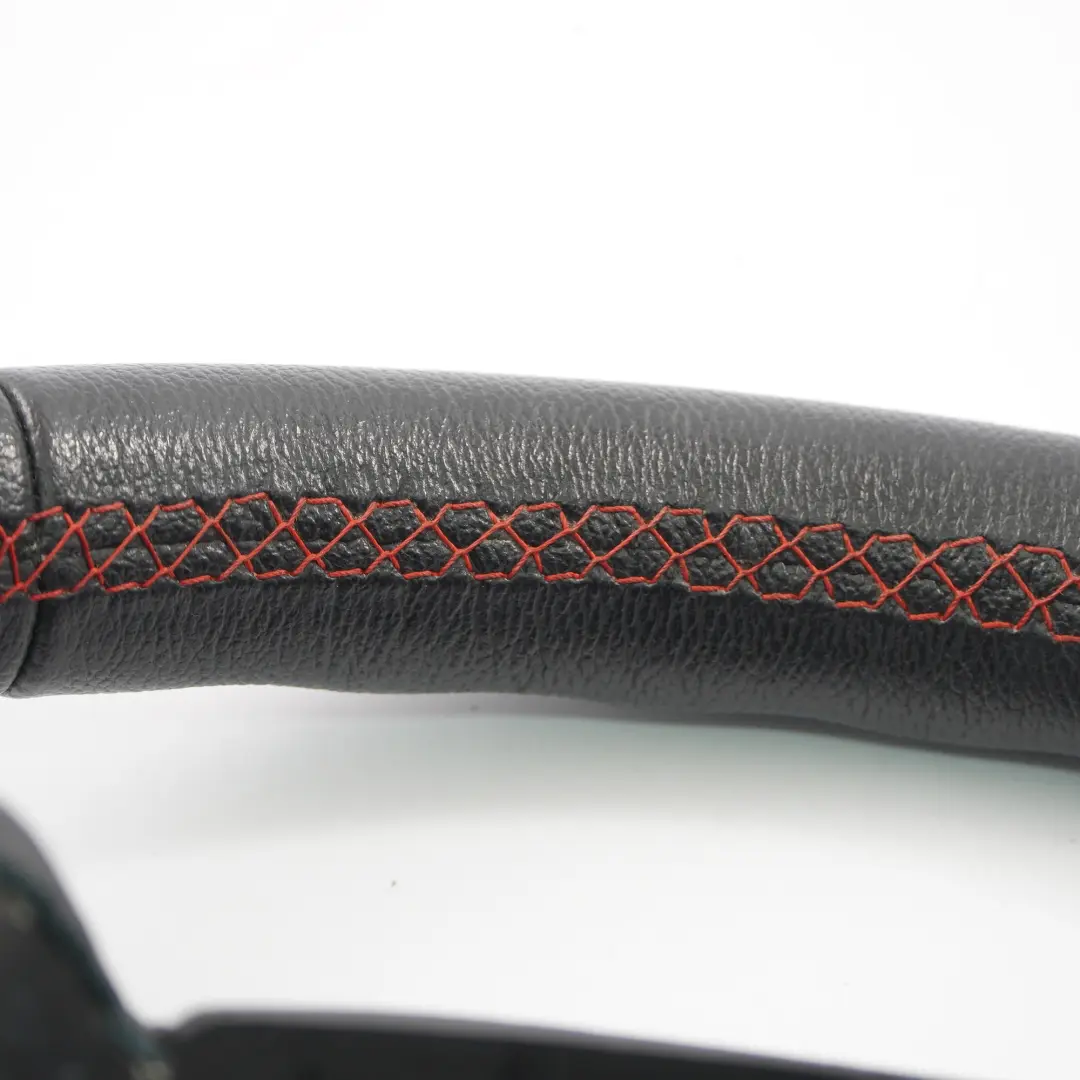 sportivo in pelle nera filo rosso multifunzione per BMW F20 F21 F30 F31 Volante con numero di parte 6863346 BMW F20 F21 F30 F31 Volante sportivo in pelle nera filo rosso multifunzione - SKU 6863346-4 - Numero di parte 6863346