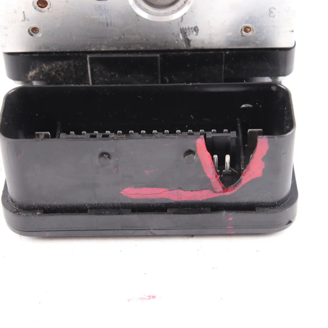 DSC ABS Hydro Braking Unit Pump 6790147 6790146 to BMW 3 Series E90 E91 LCI E92 with Part number 6863356 BMW 3 Series E90 E91 LCI E92 DSC ABS Hydro Braking Unit Pump 6790147 6790146 - SKU 6863356-1 - Part number 6863356