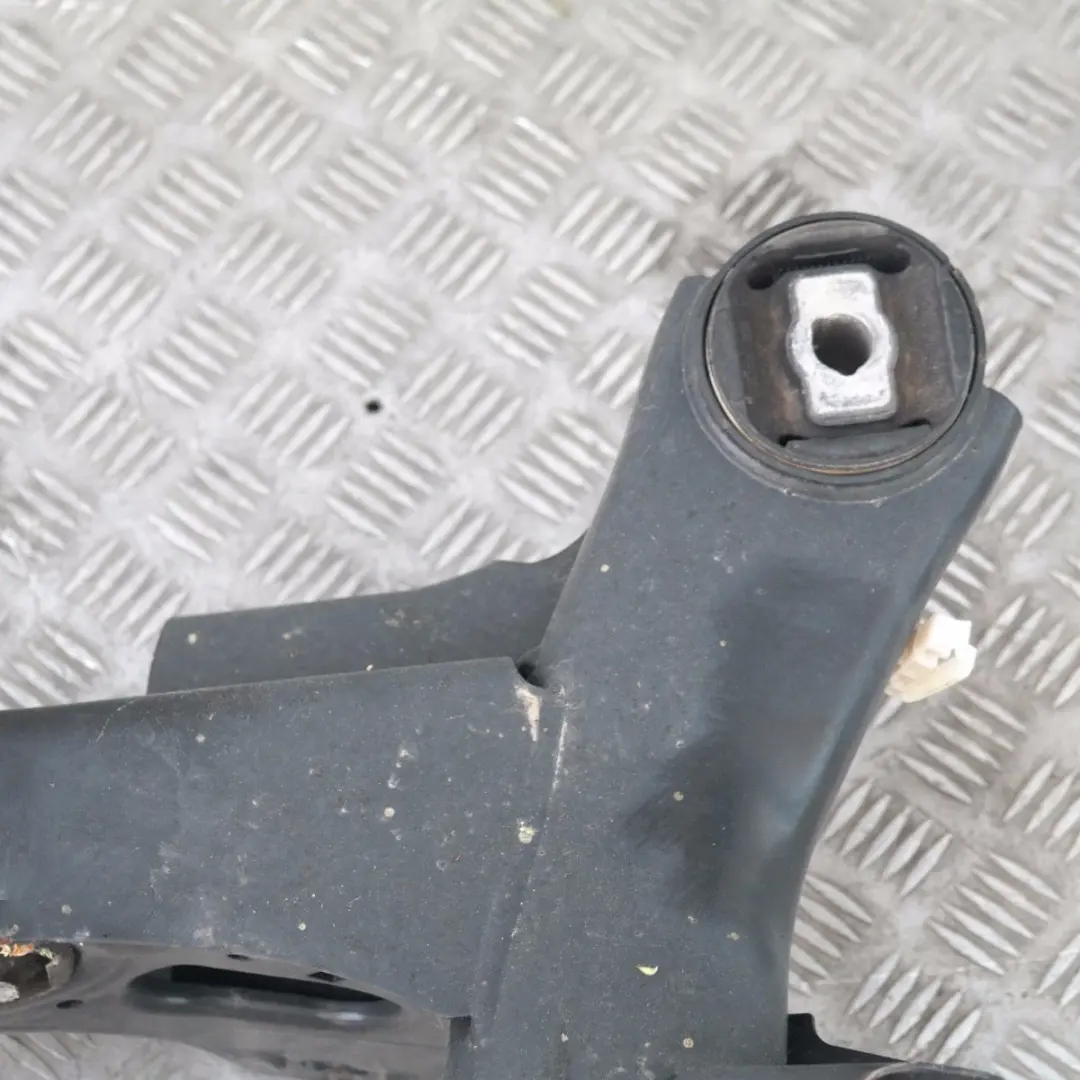 Axle Subframe Carrier to BMW 1 2 3 4 Series F20 F21 F22 F30 F31 F32 Rear with Part number 6863637 BMW 1 2 3 4 Series F20 F21 F22 F30 F31 F32 Rear Axle Subframe Carrier - SKU 6863637 - Part number 6863637