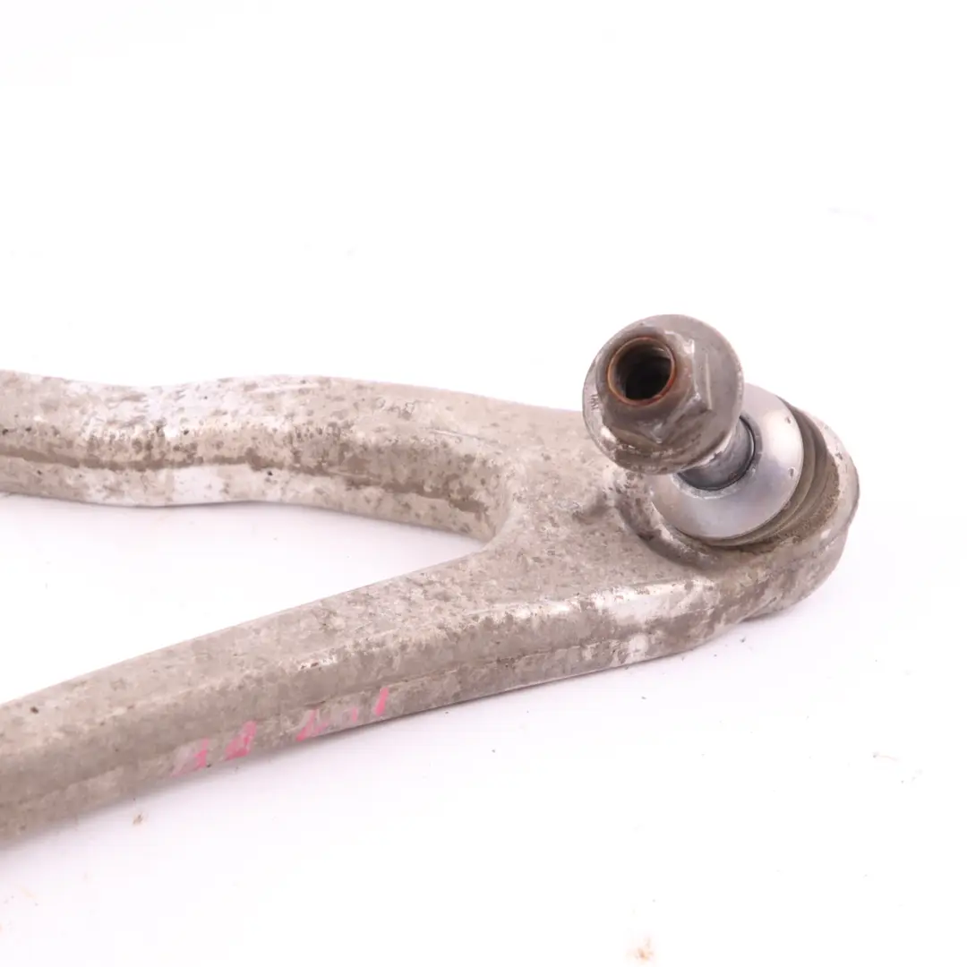 Wahacz Zawieszenia Przedni Prawy do BMW i3 I01 o numerze 6863740 BMW i3 I01 Wahacz Zawieszenia Przedni Prawy - SKU 6863740 - Numer Części 6863740