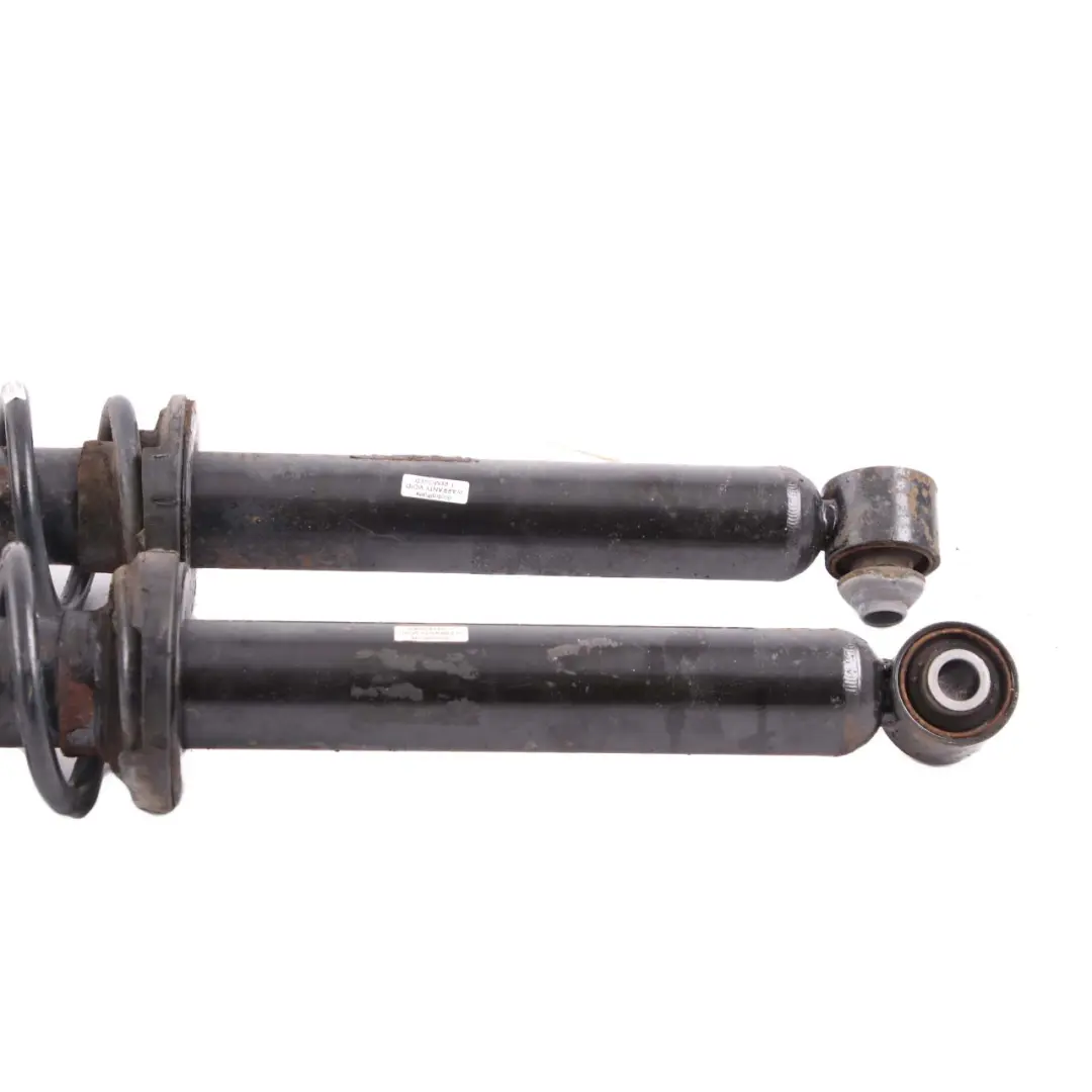 Sospensione Posteriore Sinistra Destra N/O/S Set Ammortizzatori per BMW F10 con numero di parte 6863902 BMW F10 Sospensione Posteriore Sinistra Destra N/O/S Set Ammortizzatori - SKU 6863902 - Numero di parte 6863902