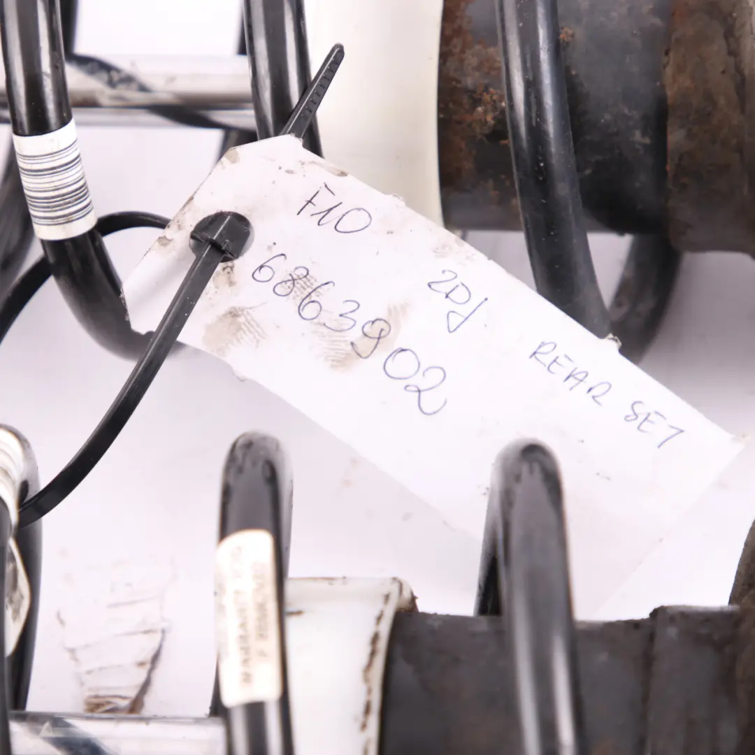 BMW F10 Suspension Arrière à Ressort et Jambe de Force Gauche Droite Ensemble - SKU 6863902 - Numéro de pièce 6863902
