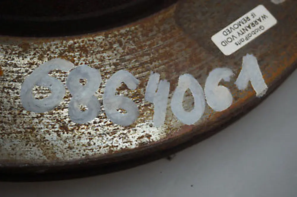 Left Right N/O/S Wheel Ventilated Brake Disc BMW 5 Series E60 Rear - SKU 6864061 - Part number 6864061