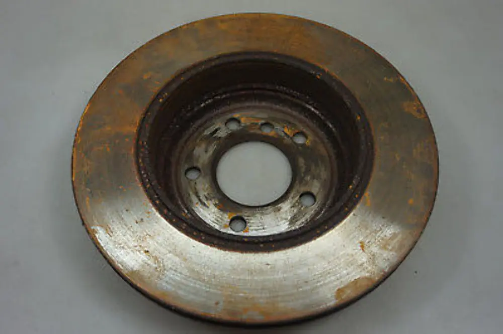 Tarcza Hamulcowa Tylna Prawy Lewy Tył do BMW E60 o numerze 6864061 BMW E60 Tarcza Hamulcowa Tylna Prawy Lewy Tył - SKU 6864061 - Numer Części 6864061