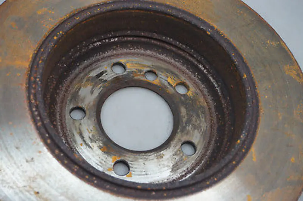 Disque de Frein Ventile 320X20 Min.th. = 18,4 MM pour BMW 5 E60 à propos du numéro de pièce 6864061 BMW 5 E60 Disque de Frein Ventile 320X20 Min.th. = 18,4 MM - SKU 6864061 - Numéro de pièce 6864061