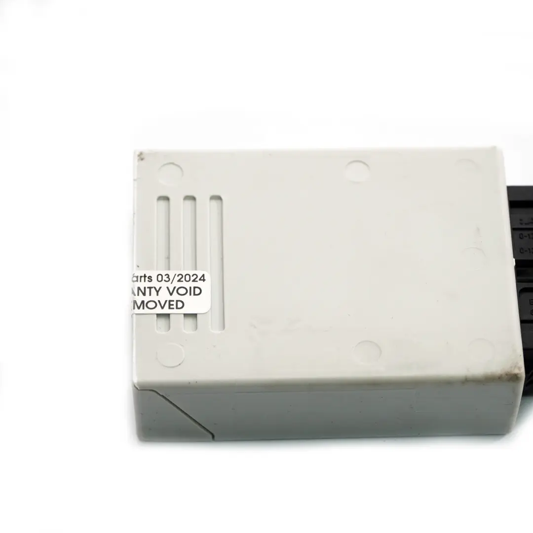 Módulo de Control de la Columna de Dirección para BMW X5 F15 X6 F16 con número de pieza 6865245 BMW X5 F15 X6 F16 Módulo de Control de la Columna de Dirección - SKU 6865245 - Número de pieza 6865245