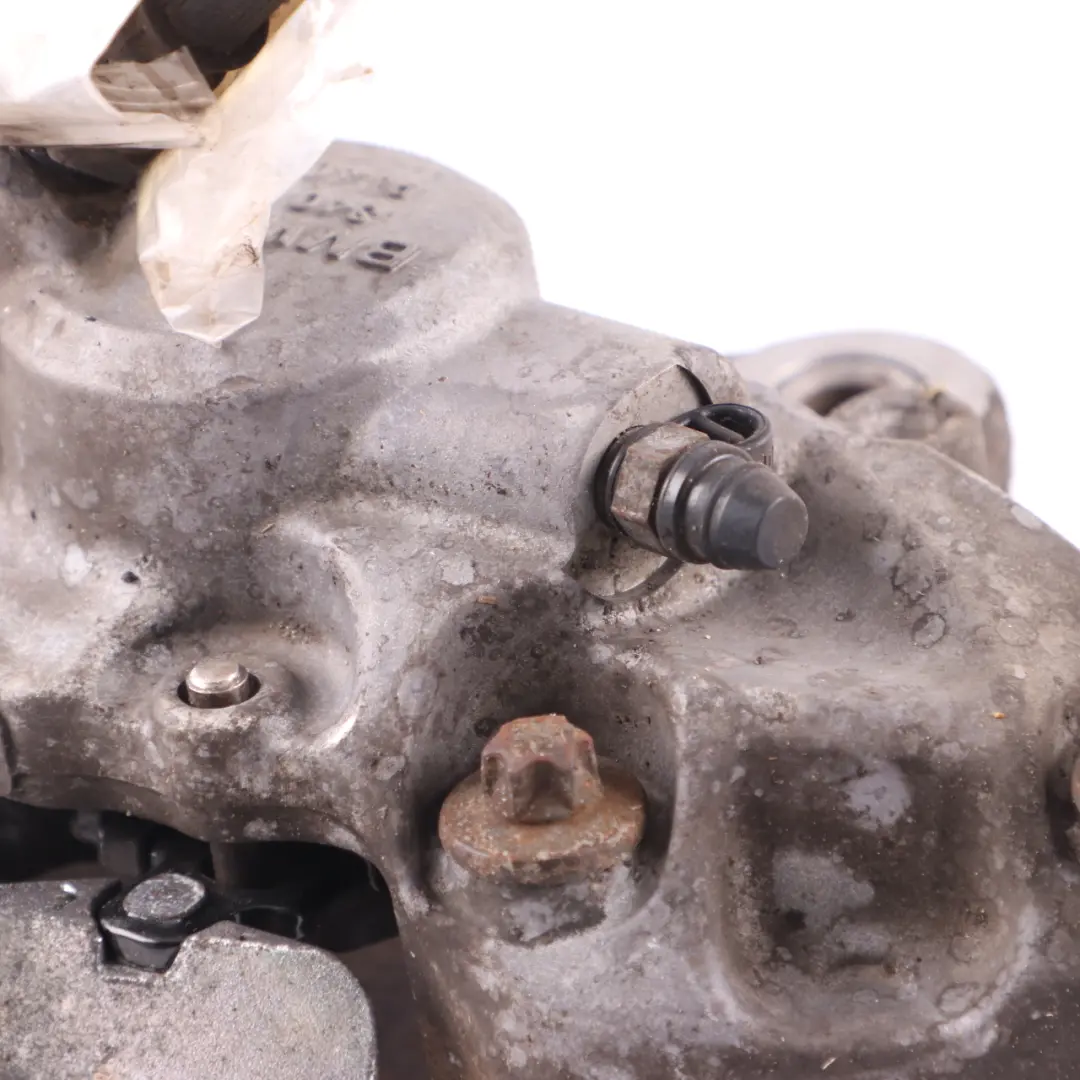 335dX 335i 435i Brembo Front Right O/S Brake Caliper Housing to BMW F30 F32 with Part number 6865538 BMW F30 F32 335dX 335i 435i Brembo Front Right O/S Brake Caliper Housing - SKU 6865538 - Part number 6865538