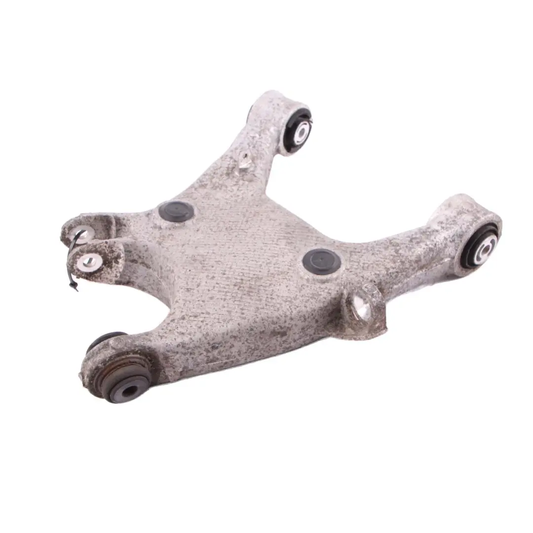 Support l'essieu la Roue Arriere Gauche Porte-roue 6794875 pour BMW F10 F01 F12 à propos du numéro de pièce 6865897 BMW F10 F01 F12 Support l'essieu la Roue Arriere Gauche Porte-roue 6794875 - SKU 6865897 - Numéro de pièce 6865897