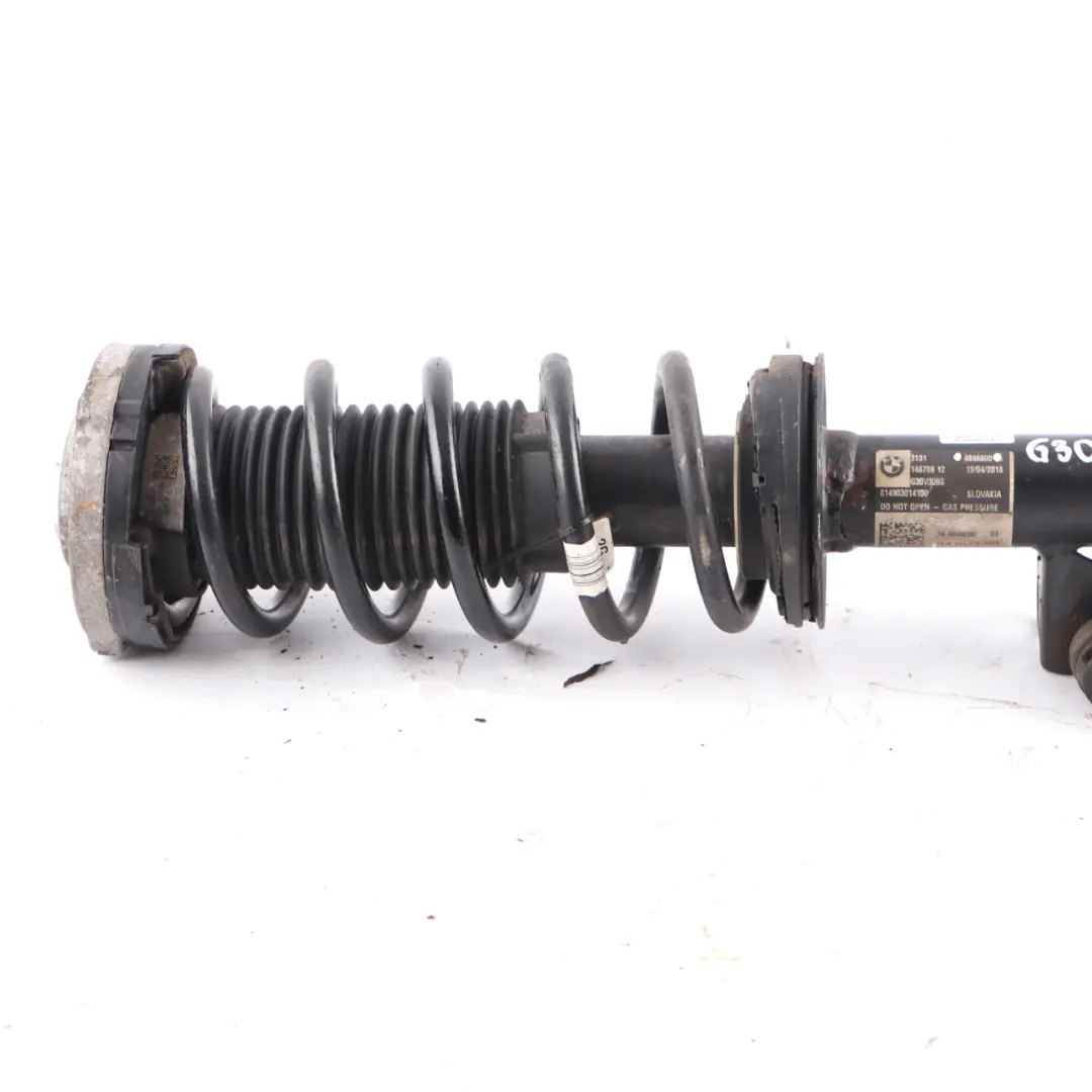 Strut BMW G30 M Sport Front Suspension Right O/S Shock Absorber Spring to with Part number 6866600 Strut BMW G30 M Sport Front Suspension Right O/S Shock Absorber Spring - SKU 6866600 - Part number 6866600