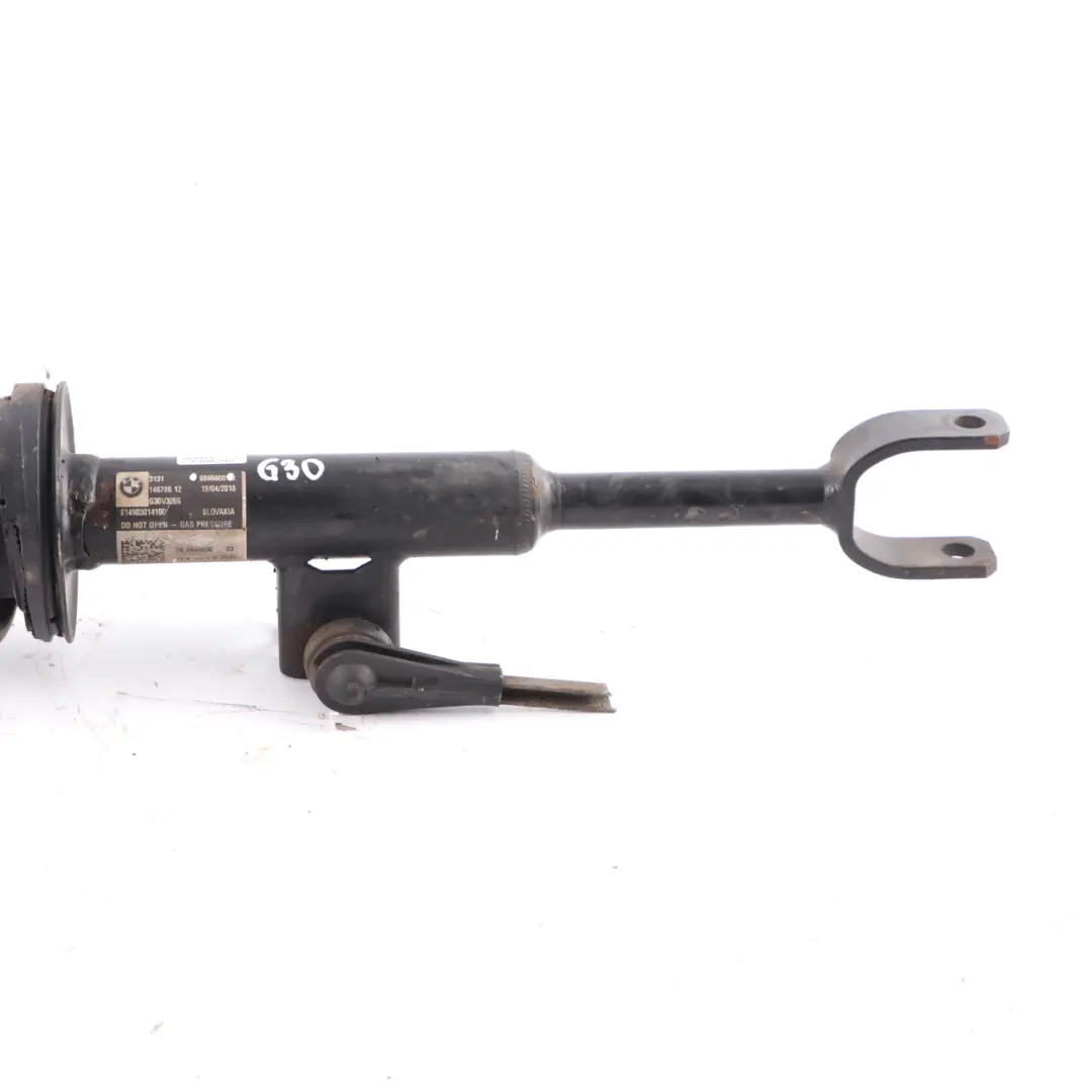 Strut BMW G30 M Sport Front Suspension Right O/S Shock Absorber Spring to with Part number 6866600 Strut BMW G30 M Sport Front Suspension Right O/S Shock Absorber Spring - SKU 6866600 - Part number 6866600