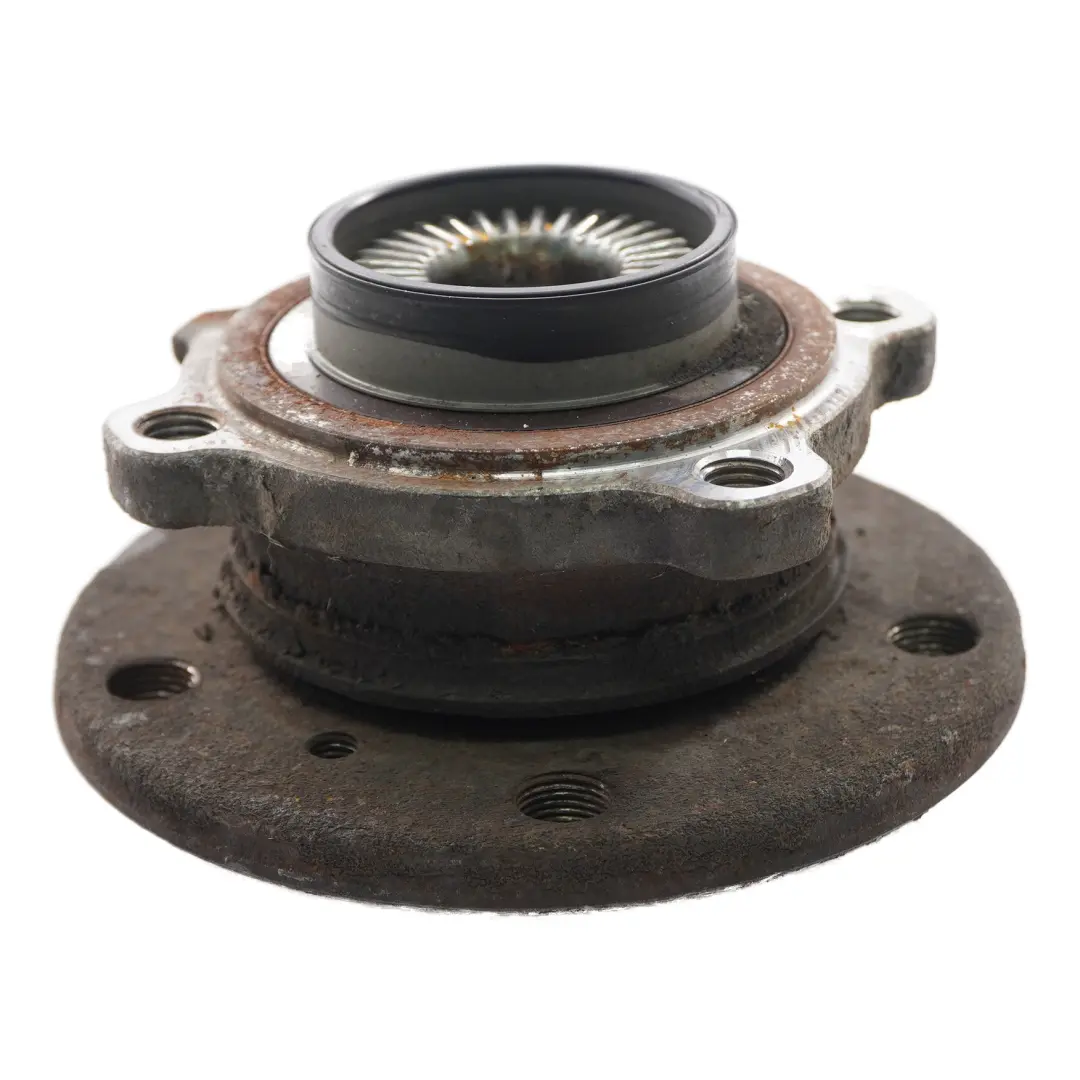 Flange Hub Rear Left Right N/O/S Axle Wheel Bearing to BMW F30 F31 Drive with Part number 6867262 BMW F30 F31 Drive Flange Hub Rear Left Right N/O/S Axle Wheel Bearing - SKU 6867262 - Part number 6867262