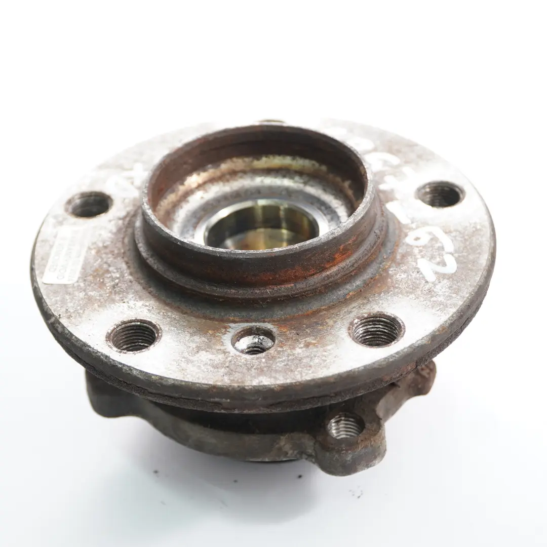 flangia mozzo posteriore sinistra destra cuscinetto ruota per BMW F30 F31 con numero di parte 6867262 BMW F30 F31 flangia mozzo posteriore sinistra destra cuscinetto ruota - SKU 6867262 - Numero di parte 6867262