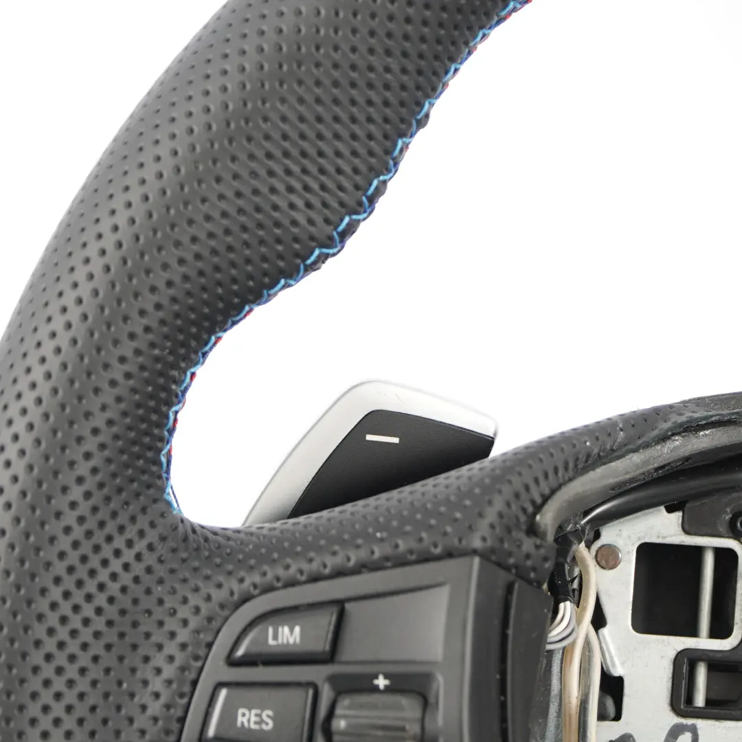 NUOVA Pelle Nera Volante Sportivo Leve del Cambio per BMW F10 F11 F12 F01 F07 GT con numero di parte 6867280 BMW F10 F11 F12 F01 F07 GT NUOVA Pelle Nera Volante Sportivo Leve del Cambio - SKU 6867280-1 - Numero di parte 6867280