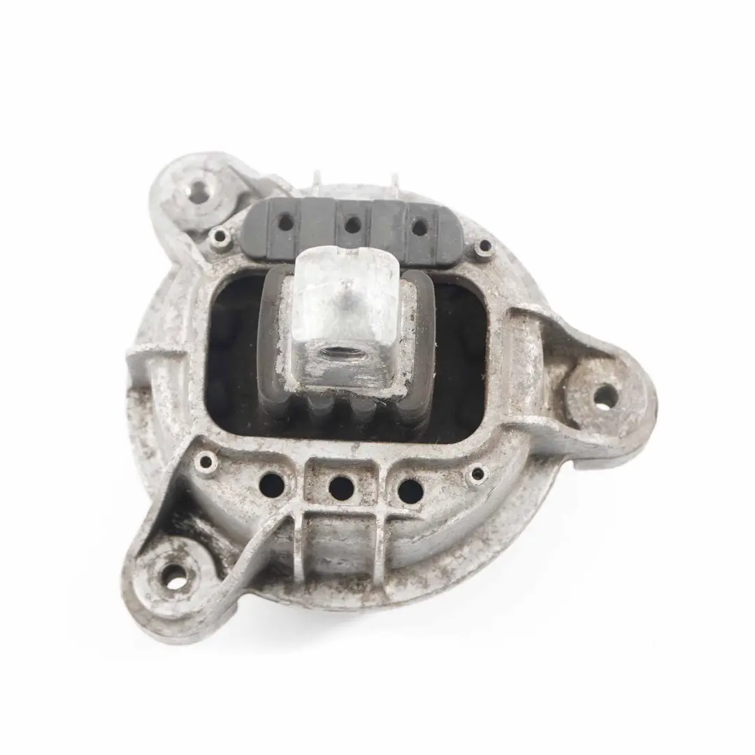 BMW F10 F11 Mocowanie Łapa Silnika Prawa N47N - SKU 6868302 - Numer Części 6868302
