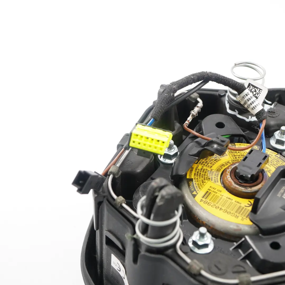 Modulo Airbag lato guida per BMW F45 LCI F46 F48 Sport Volante con numero di parte 6868577 BMW F45 LCI F46 F48 Sport Volante Modulo Airbag lato guida - SKU 6868577 - Numero di parte 6868577