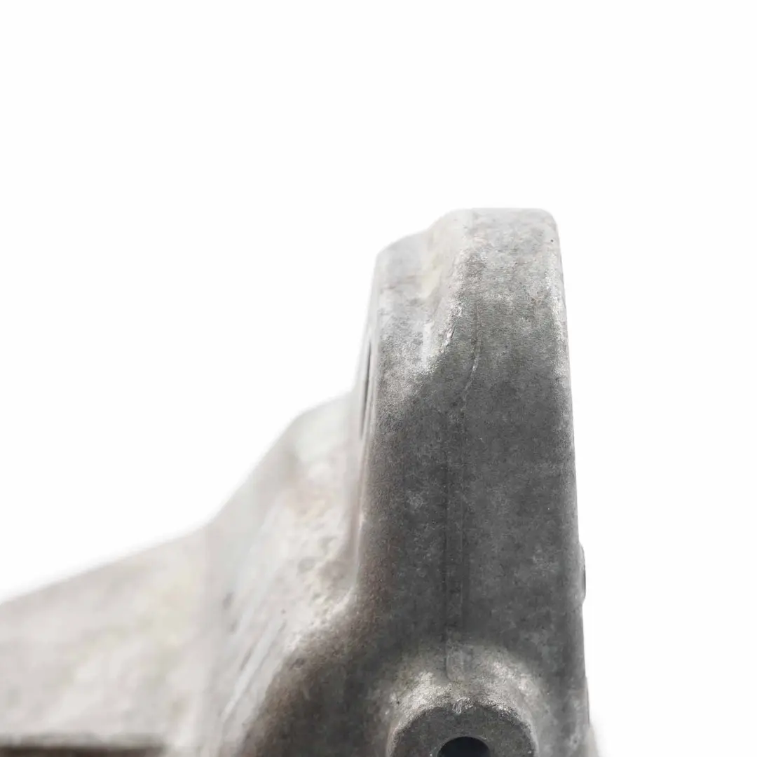 BMW F20 F30 B37 B38 Łapa Wspornik Silnika Prawy - SKU 6869618 - Numer Części 6869618
