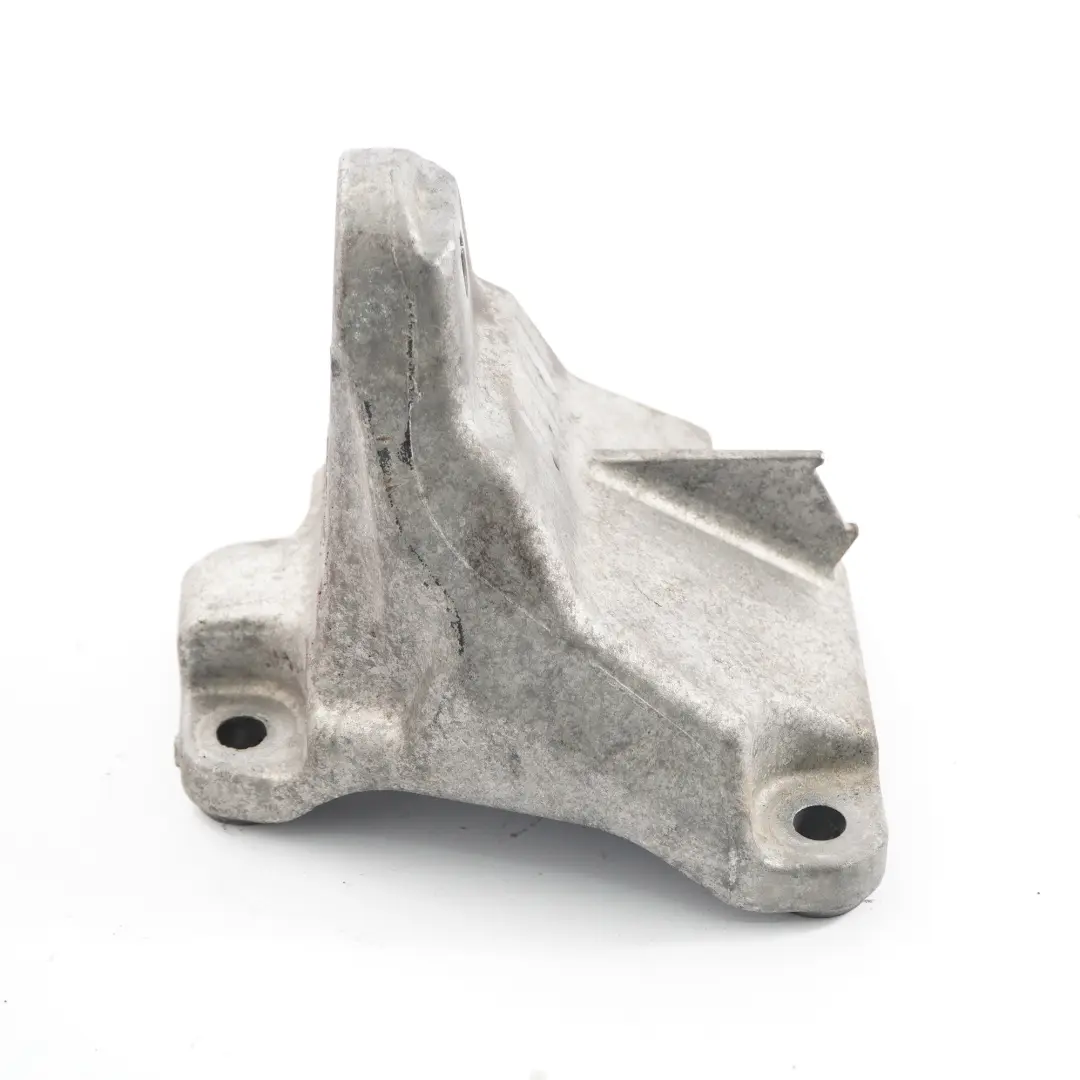 Support Moteur BMW F20 LCI F30 B37 B38 droit pour à propos du numéro de pièce 6869618 Support Moteur BMW F20 LCI F30 B37 B38 droit - SKU 6869618 - Numéro de pièce 6869618