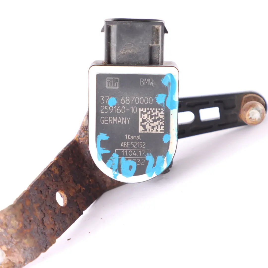 LED Headlight Level Sensor to BMW F01 F10 F11 F20 F21 F22 F30 F31 Xenon with Part number 6870000 BMW F01 F10 F11 F20 F21 F22 F30 F31 Xenon LED Headlight Level Sensor - SKU 6870000-2 - Part number 6870000