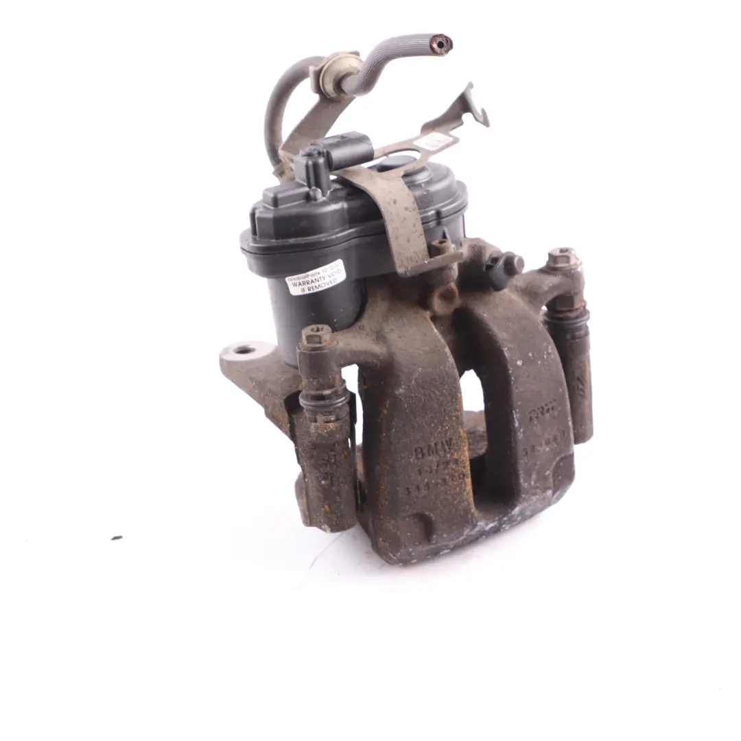 Pinza Freno Posteriore Supporto Sinistra 44/24 per BMW G11 G31 con numero di parte 6870571 BMW G11 G31 Pinza Freno Posteriore Supporto Sinistra 44/24 - SKU 6870571 - Numero di parte 6870571