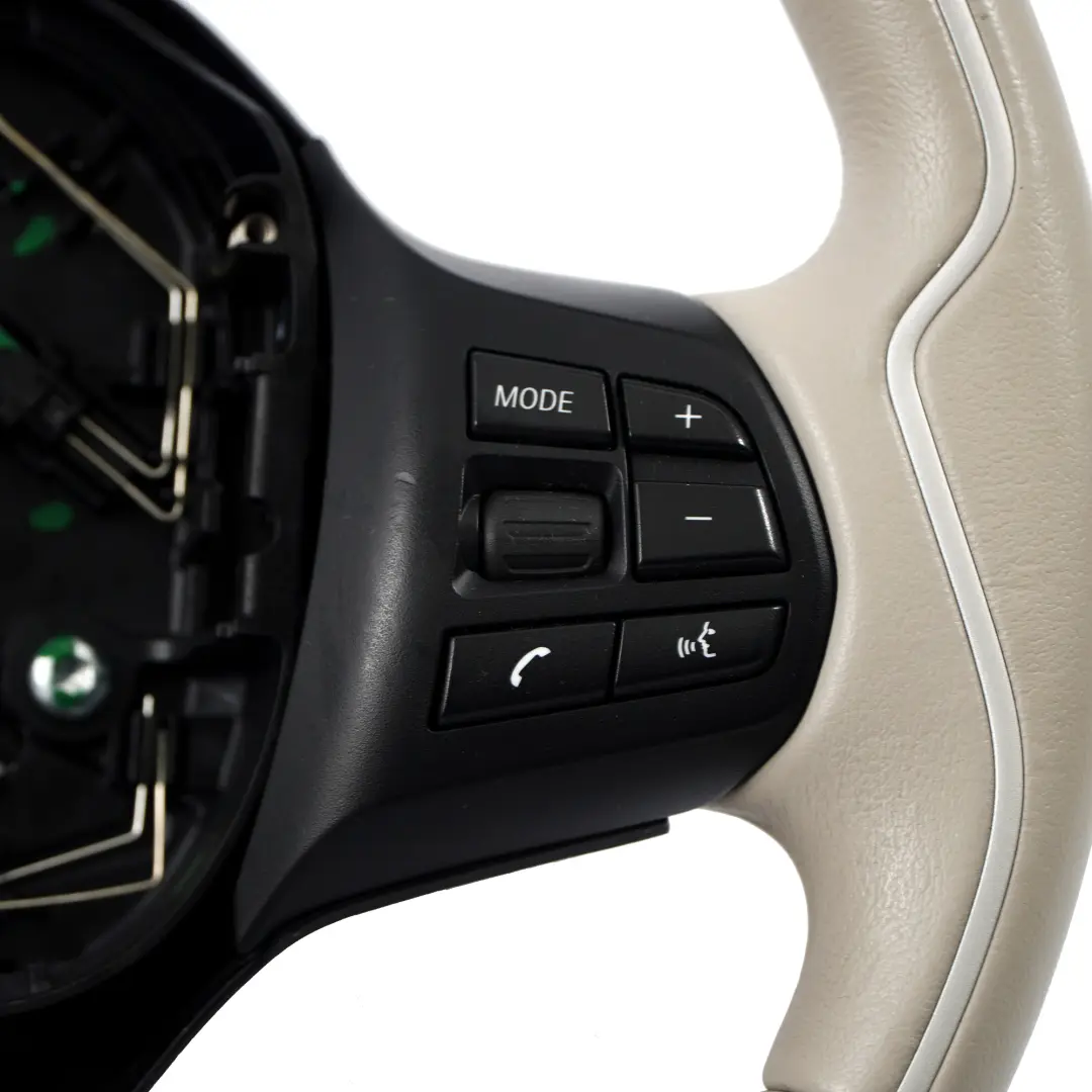 Steering Wheel Multifunction Buttons Leather Lodge to BMW i3 I01 with Part number 6870782 BMW i3 I01 Steering Wheel Multifunction Buttons Leather Lodge - SKU 6870782 - Part number 6870782