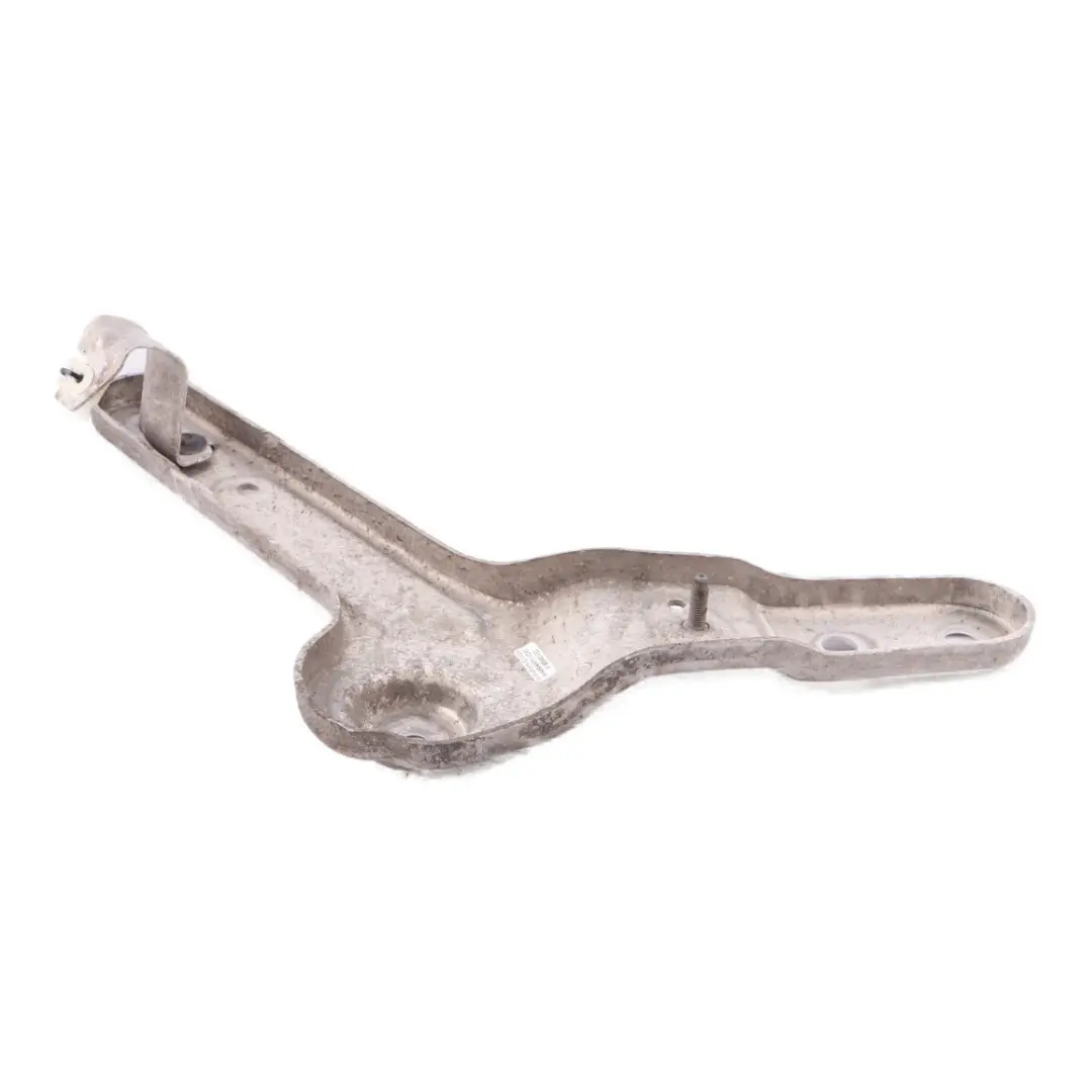 Support d'essieu arrière gauche Support de tige de poussée pour BMW X3 G01 à propos du numéro de pièce 6871003 BMW X3 G01 Support d'essieu arrière gauche Support de tige de poussée - SKU 6871003 - Numéro de pièce 6871003