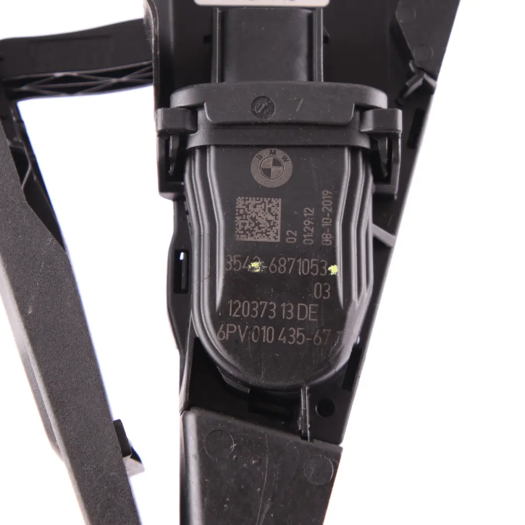 Pedal acelerador Módulo Caja de cambios automática para BMW F40 G20 G30 G32 con número de pieza 6871053 BMW F40 G20 G30 G32 Pedal acelerador Módulo Caja de cambios automática - SKU 6871053 - Número de pieza 6871053