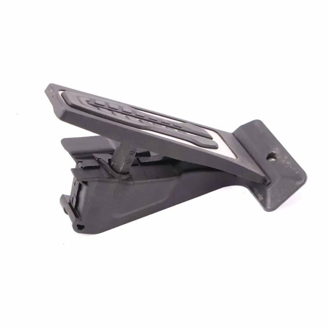 Accelerator Pedal BMW F40 G20 G30 G32 Module Automatic Gearbox to with Part number 6871053 Accelerator Pedal BMW F40 G20 G30 G32 Module Automatic Gearbox - SKU 6871053 - Part number 6871053