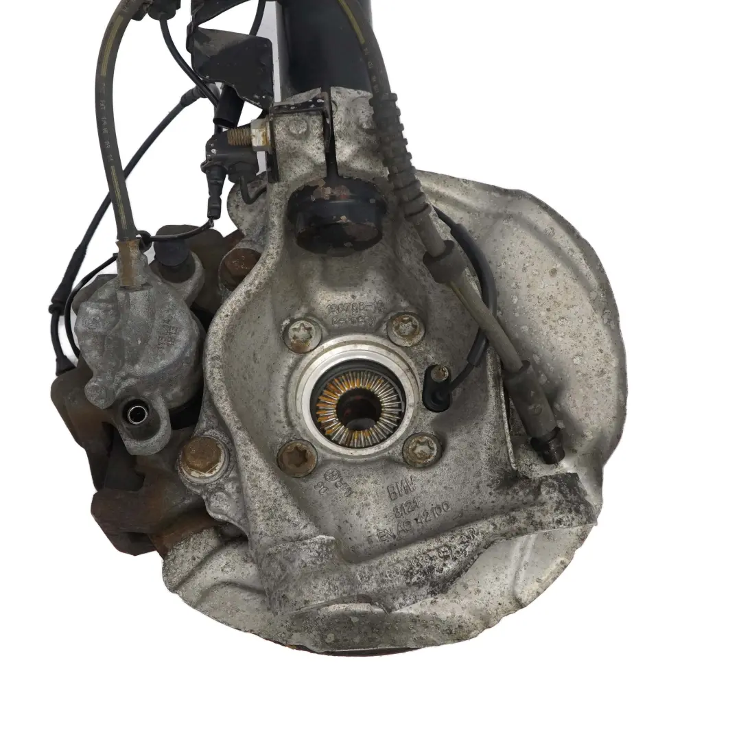 120dX Zwrotnica Amortyzator Lewy Przód do BMW F20 o numerze 6873725 BMW F20 120dX Zwrotnica Amortyzator Lewy Przód - SKU 6873725 - Numer Części 6873725