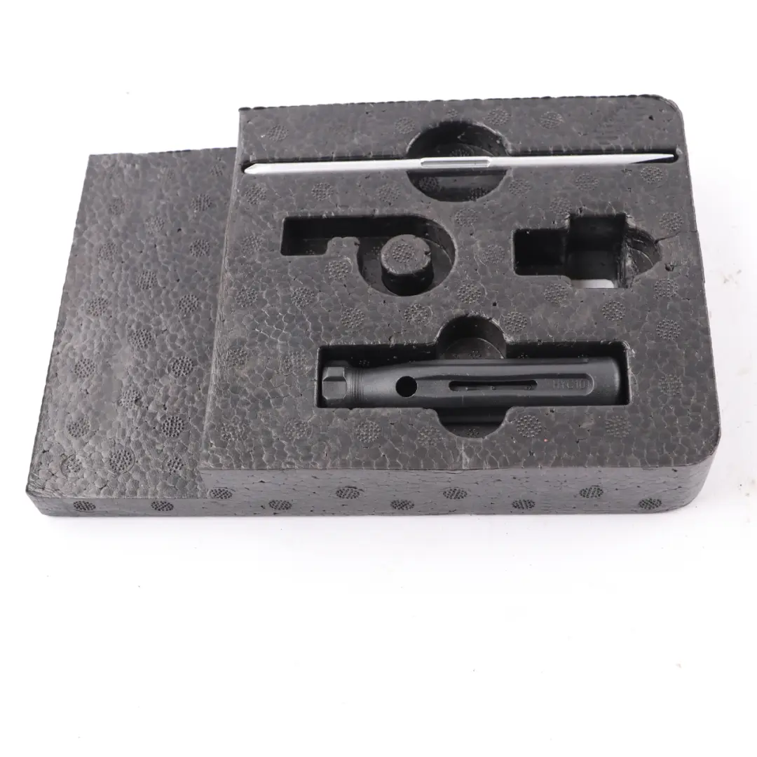 Mobility Set Tyre Compressor Wheel Jack Tool Kit to Mini F54 F60 with Part number 6874437 Mini F54 F60 Mobility Set Tyre Compressor Wheel Jack Tool Kit - SKU 6874437-1 - Part number 6874437