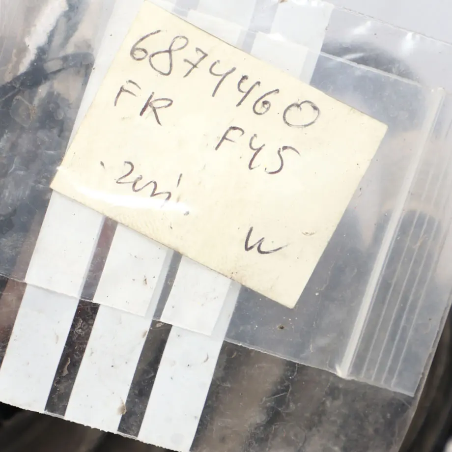 BMW F45 218i B38 Suspension avant droite moyeu de roue jambe étrier de frein - SKU 6874460 - Numéro de pièce 6874460