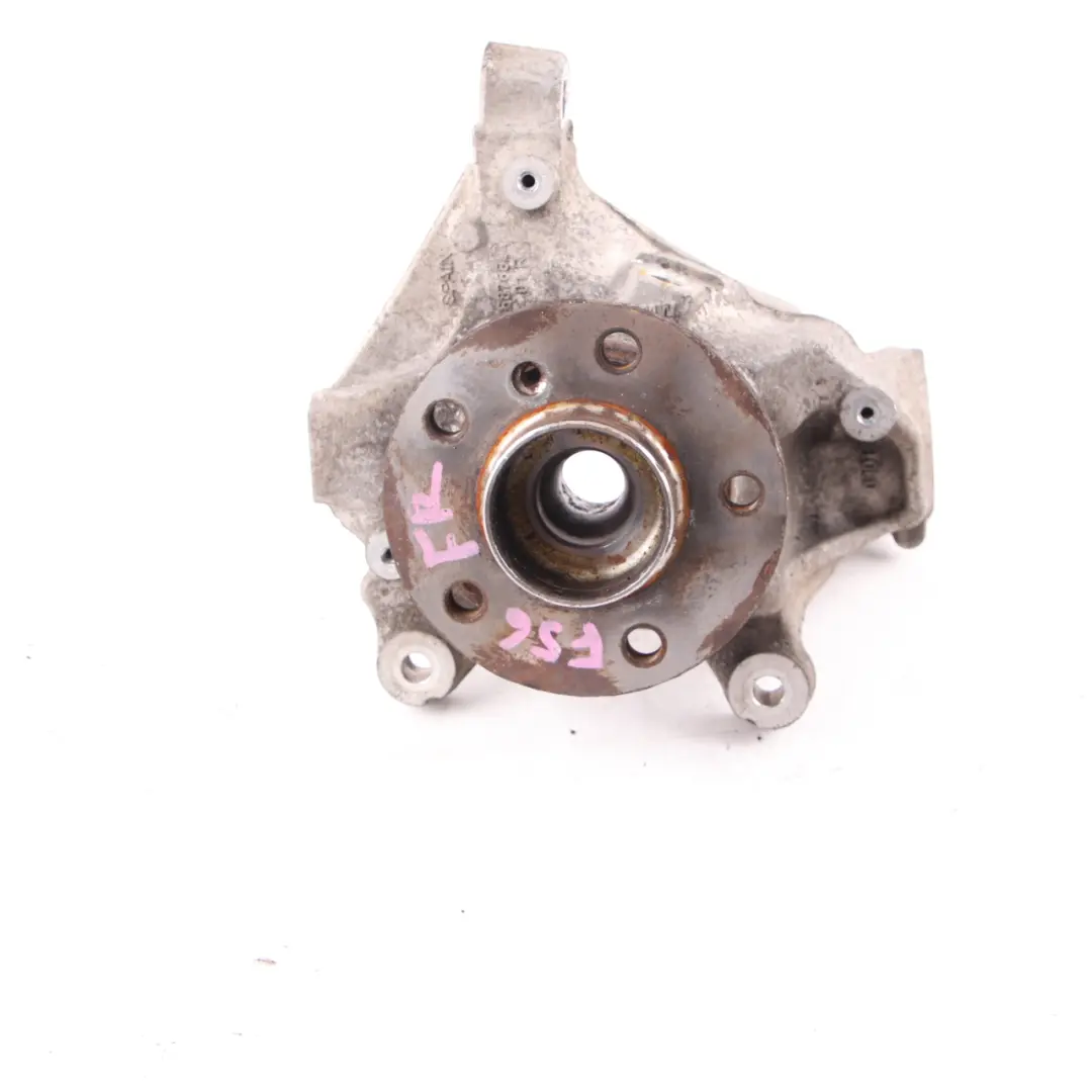 Portaruota Anteriore Destro Asse Sospensione Staffa per Mini F55 F56 F57 con numero di parte 6876644 Mini F55 F56 F57 Portaruota Anteriore Destro Asse Sospensione Staffa - SKU 6876644 - Numero di parte 6876644