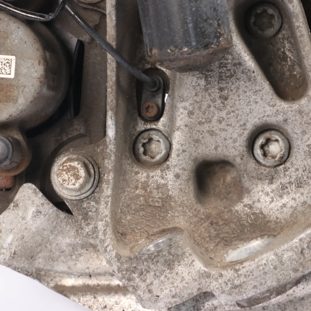 Front Left N/S Spring Strut Leg Suspension Wheel Hub to BMW F30 LCI 330e with Part number 6876753 BMW F30 LCI 330e Front Left N/S Spring Strut Leg Suspension Wheel Hub - SKU 6876753 - Part number 6876753