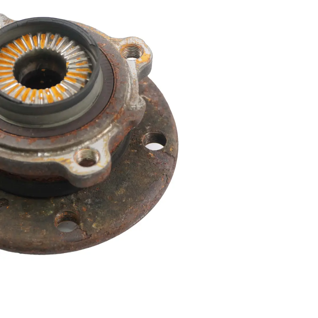 Piasta łożysko koła przedniego do BMW F20 F30 xDrive o numerze 6876844 BMW F20 F30 xDrive Piasta łożysko koła przedniego - SKU 6876844 - Numer Części 6876844