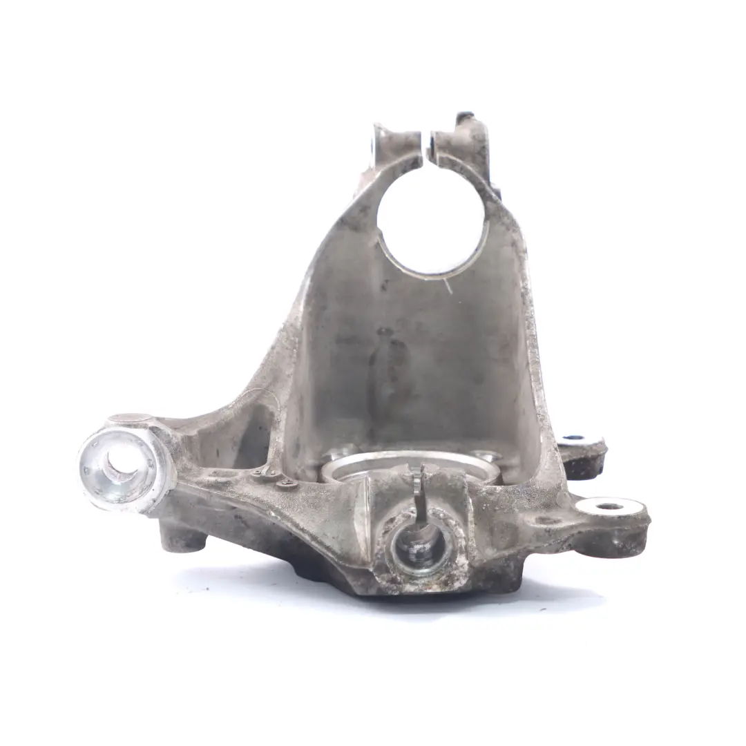 Zwrotnica Lewy Przód do BMW F40 F45 Mini F60 o numerze 6876853 BMW F40 F45 Mini F60 Zwrotnica Lewy Przód - SKU 6876853 - Numer Części 6876853