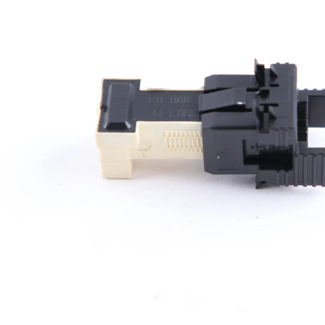 Interruptor de luz de freno para BMW F20 F30 F40 G20 Mini F55 F56 con número de pieza 6876896 BMW F20 F30 F40 G20 Mini F55 F56 Interruptor de luz de freno - SKU 6876896-1 - Número de pieza 6876896