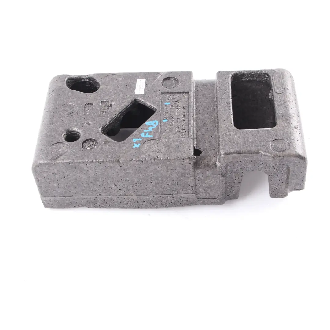 Vassoio porta attrezzi Sistema di mobilità Vuoto Schiuma per BMW X1 F48 F45 con numero di parte 6877570 BMW X1 F48 F45 Vassoio porta attrezzi Sistema di mobilità Vuoto Schiuma - SKU 6877570 - Numero di parte 6877570