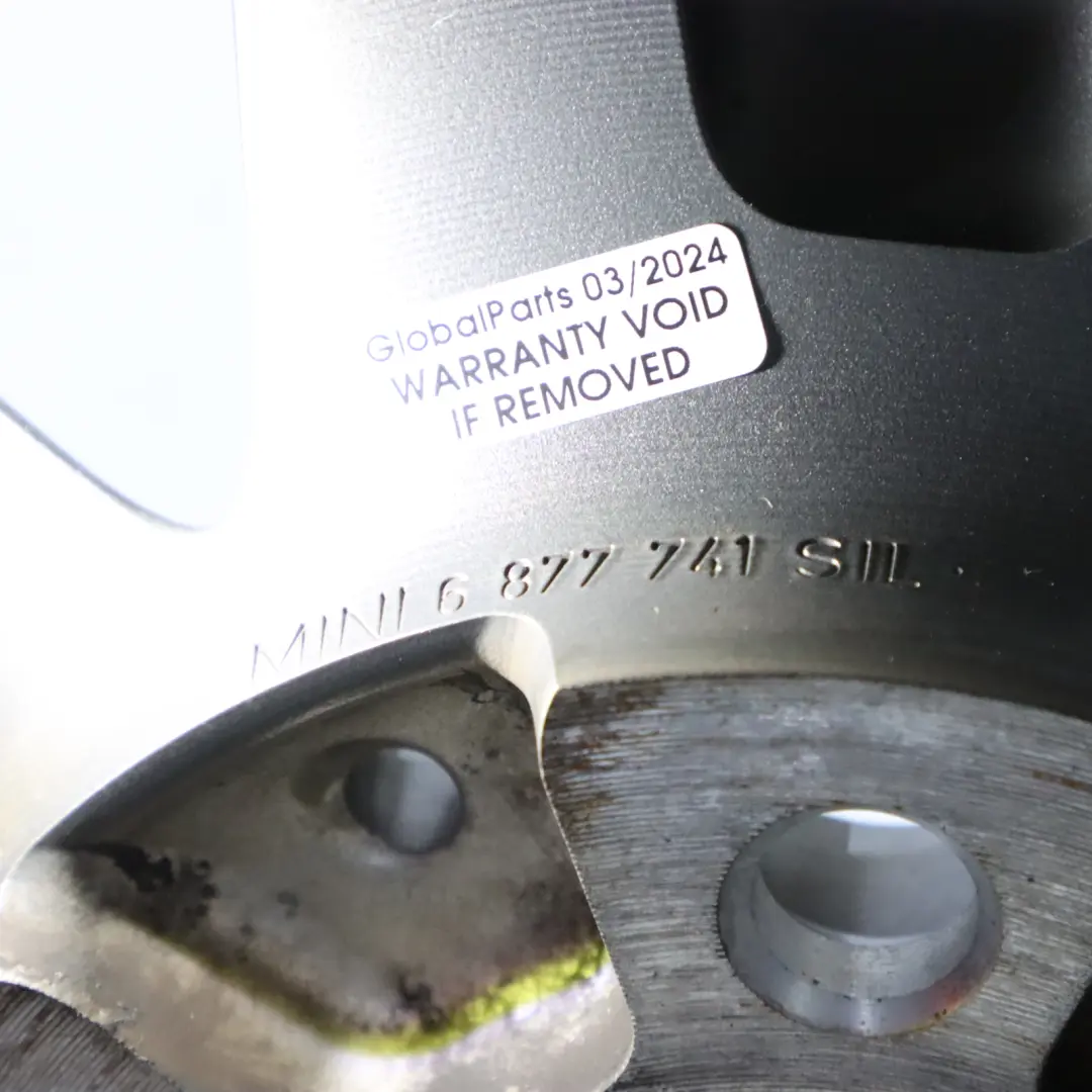 Felga Aluminiowa Szara 16" ET:54 7J Revolite Spoke do Mini Cooper F54 o numerze 6877741 Mini Cooper F54 Felga Aluminiowa Szara 16" ET:54 7J Revolite Spoke - SKU 6877741-2 - Numer Części 6877741