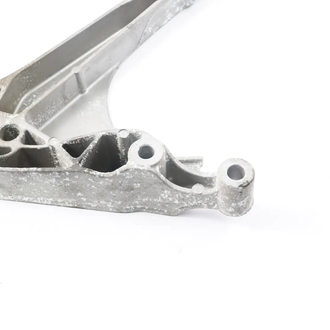 Staffa motore BMW i3 I01 ibrido Rex elettrico supporto per con numero di parte 6878935 Staffa motore BMW i3 I01 ibrido Rex elettrico supporto - SKU 6878935 - Numero di parte 6878935