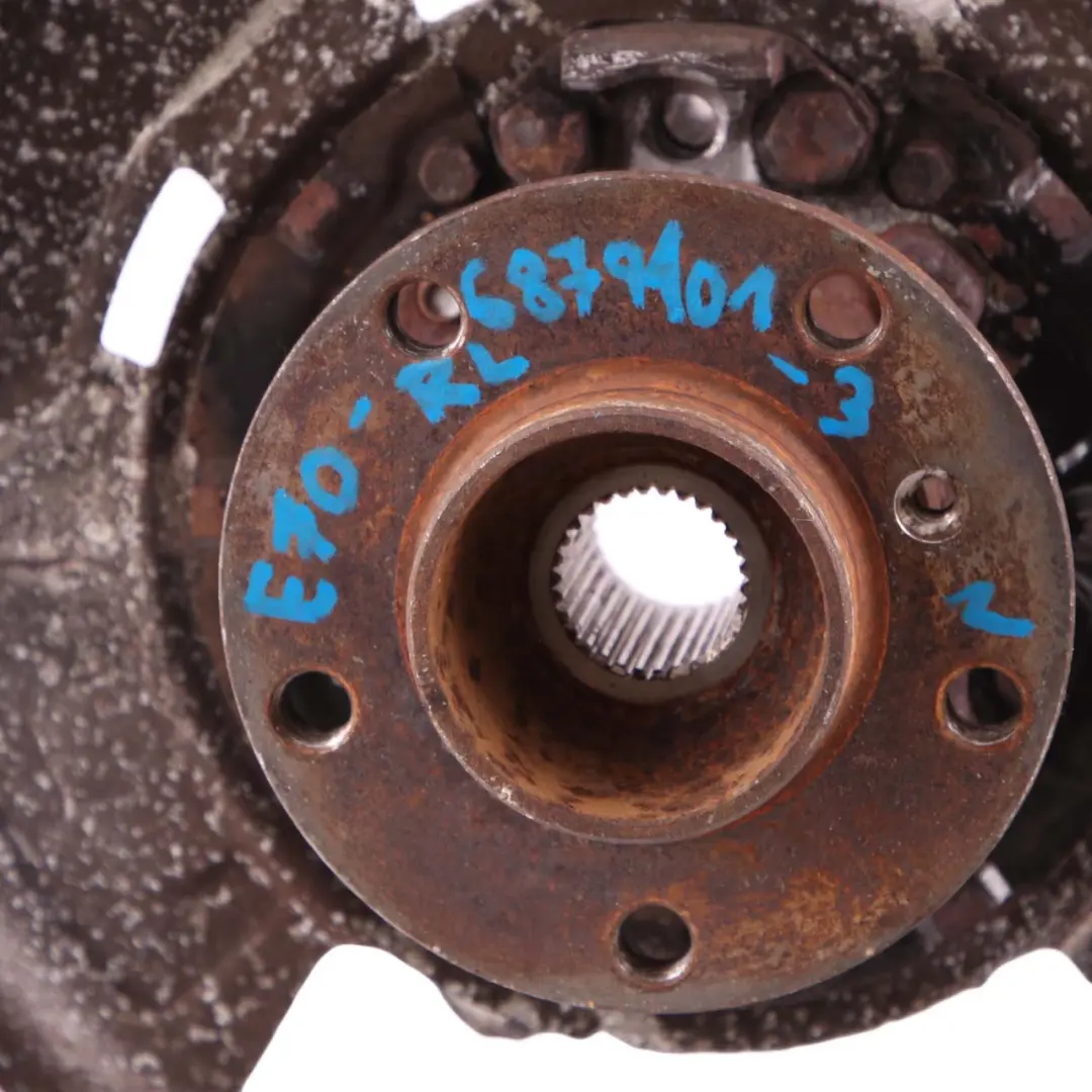 BMW X5 E70 Rueda Trasera Izquierda Suspensión Rodamiento Montaje Cubo - SKU 6879101-3 - Número de pieza 6879101
