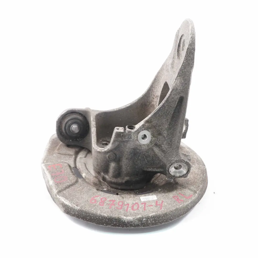 Zwrotnica Lewy Tył 6770983 do BMW X5 E70 X6 E71 o numerze 6879101 BMW X5 E70 X6 E71 Zwrotnica Lewy Tył 6770983 - SKU 6879101-4 - Numer Części 6879101