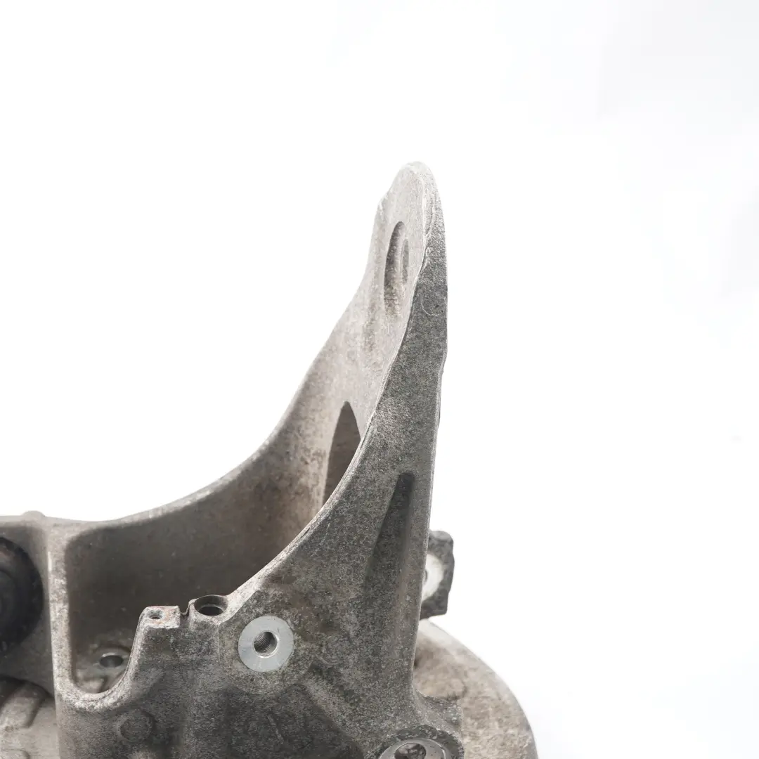 Carrier BMW X5 E70 X6 E71 Rear Left N/S Suspension Knuckle Bearing 6770983 to Wheel with Part number 6879101 Wheel Carrier BMW X5 E70 X6 E71 Rear Left N/S Suspension Knuckle Bearing 6770983 - SKU 6879101-4 - Part number 6879101