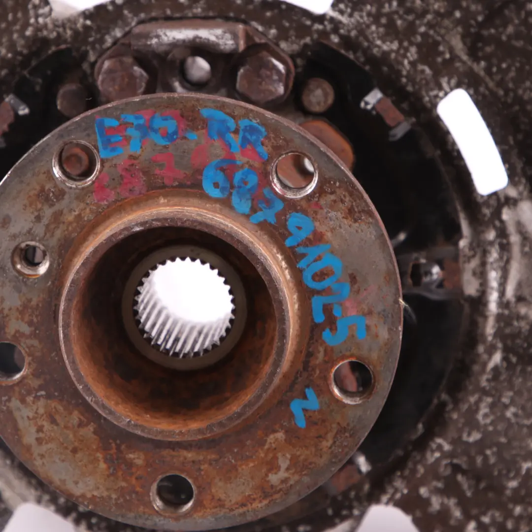 Support Roue Arrière Droit Suspension Support Roulement Moyeu pour BMW X5 E70 à propos du numéro de pièce 6879102 BMW X5 E70 Support Roue Arrière Droit Suspension Support Roulement Moyeu - SKU 6879102-5 - Numéro de pièce 6879102