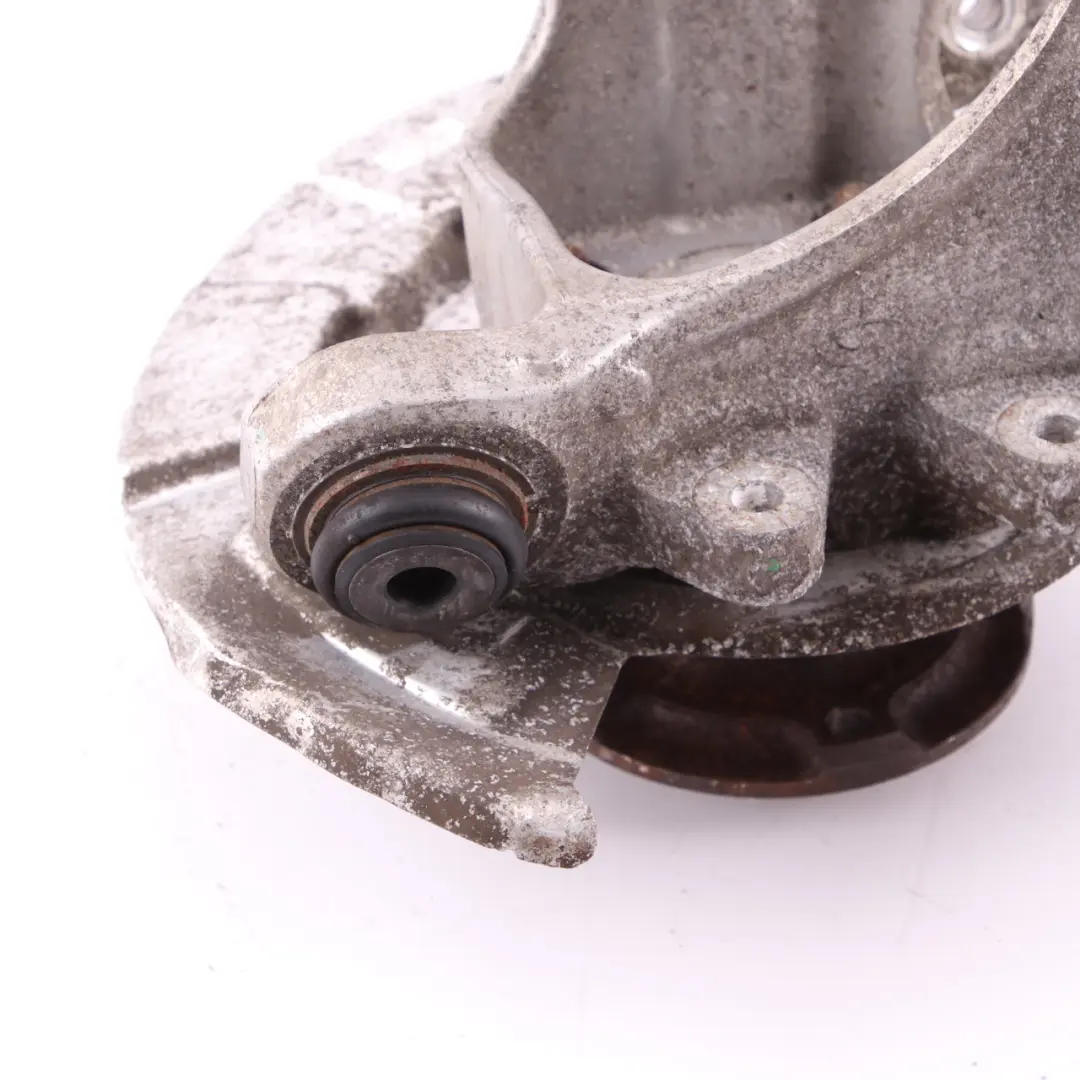 Soporte rueda trasera derecha Suspensión Rodamiento montaje para BMW X5 E70 con número de pieza 6879102 BMW X5 E70 Soporte rueda trasera derecha Suspensión Rodamiento montaje - SKU 6879102-5 - Número de pieza 6879102