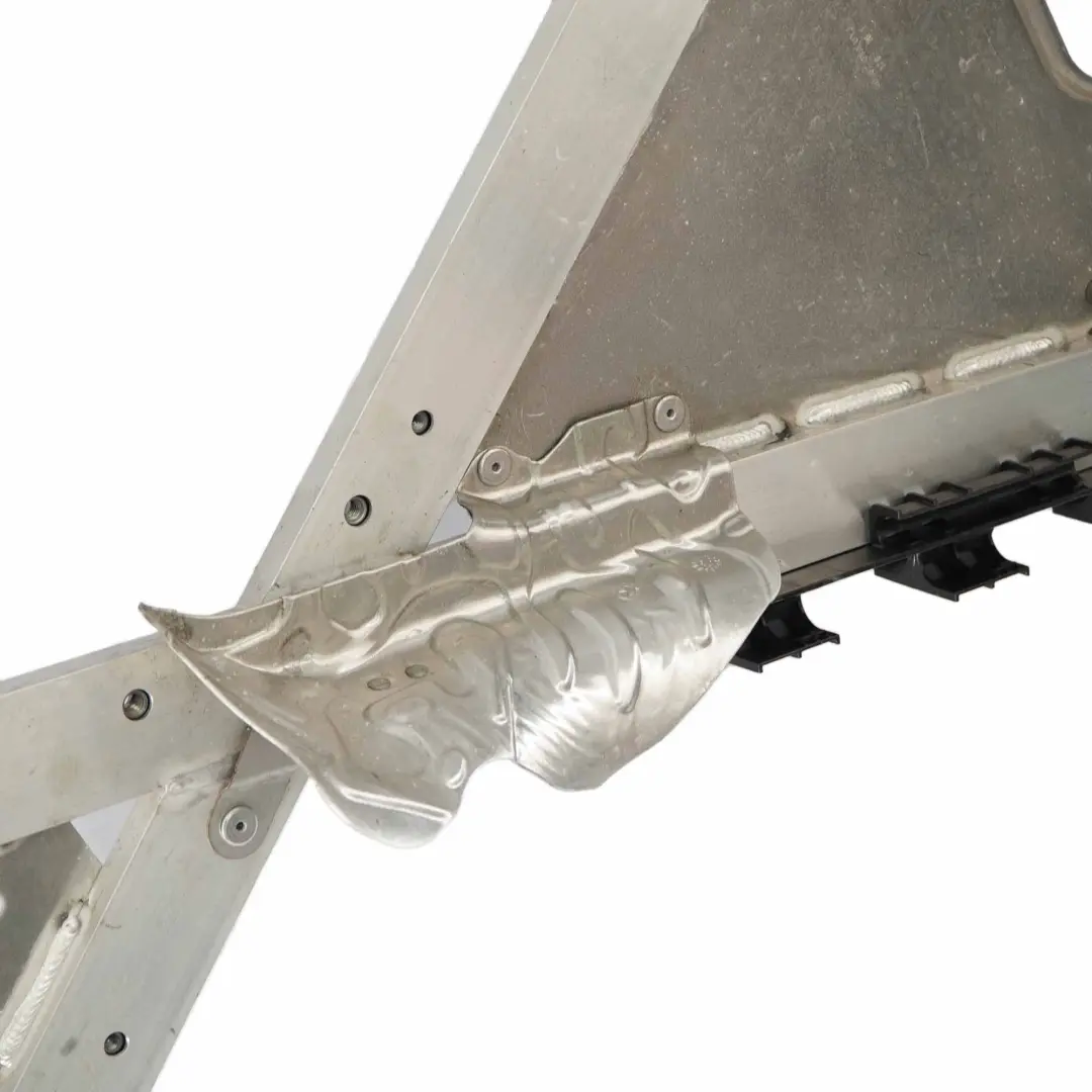 Support vertical du berceau de l'essieu arrière sous-châssis 9269846 pour BMW i3 I01 à propos du numéro de pièce 6879520 BMW i3 I01 Support vertical du berceau de l'essieu arrière sous-châssis 9269846 - SKU 6879520-1 - Numéro de pièce 6879520