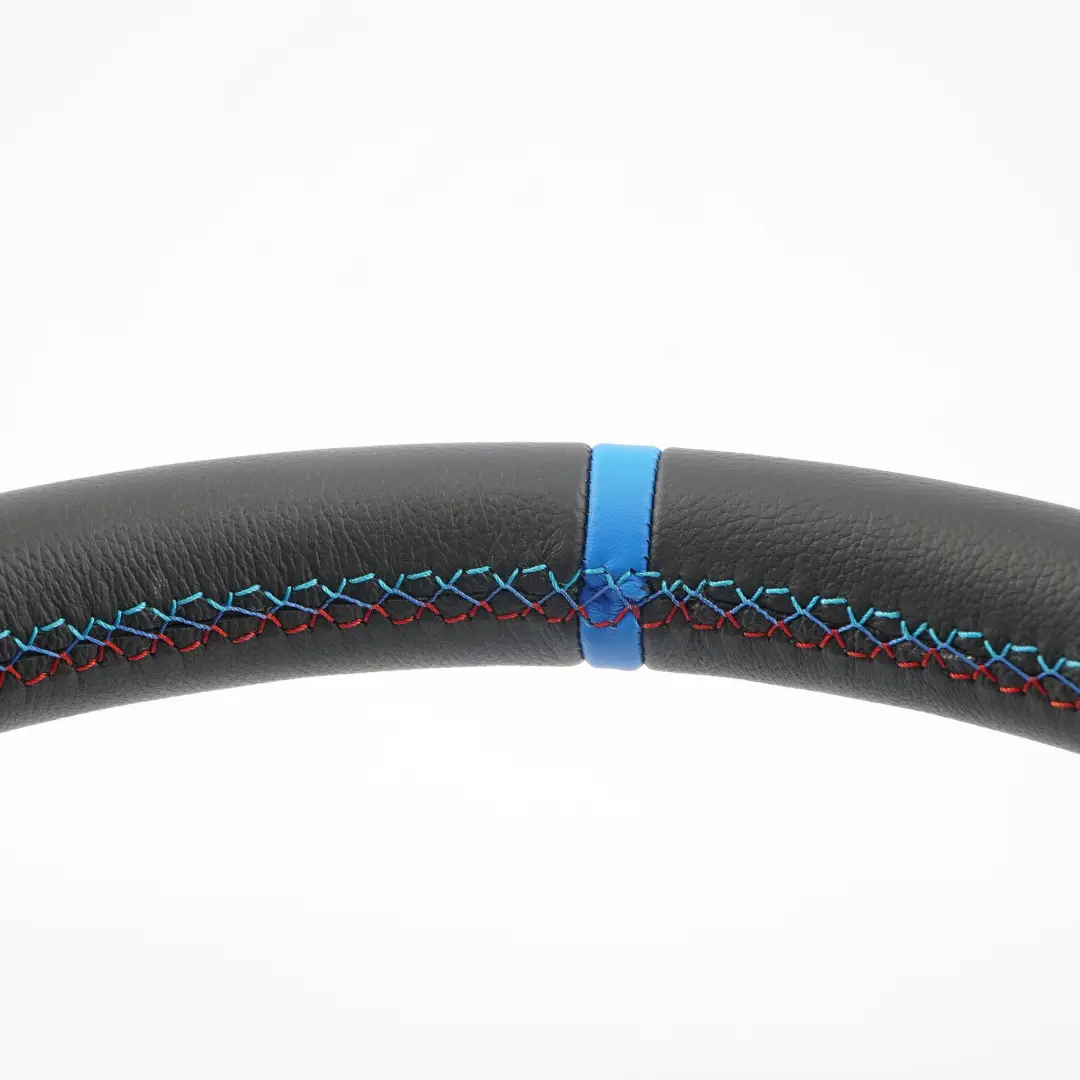 NUOVA Pelle Nera / Alcantara Volante Sportivo 6793033 per BMW X3 F25 X4 F26 con numero di parte 6879924 BMW X3 F25 X4 F26 NUOVA Pelle Nera / Alcantara Volante Sportivo 6793033 - SKU 6879924-1 - Numero di parte 6879924